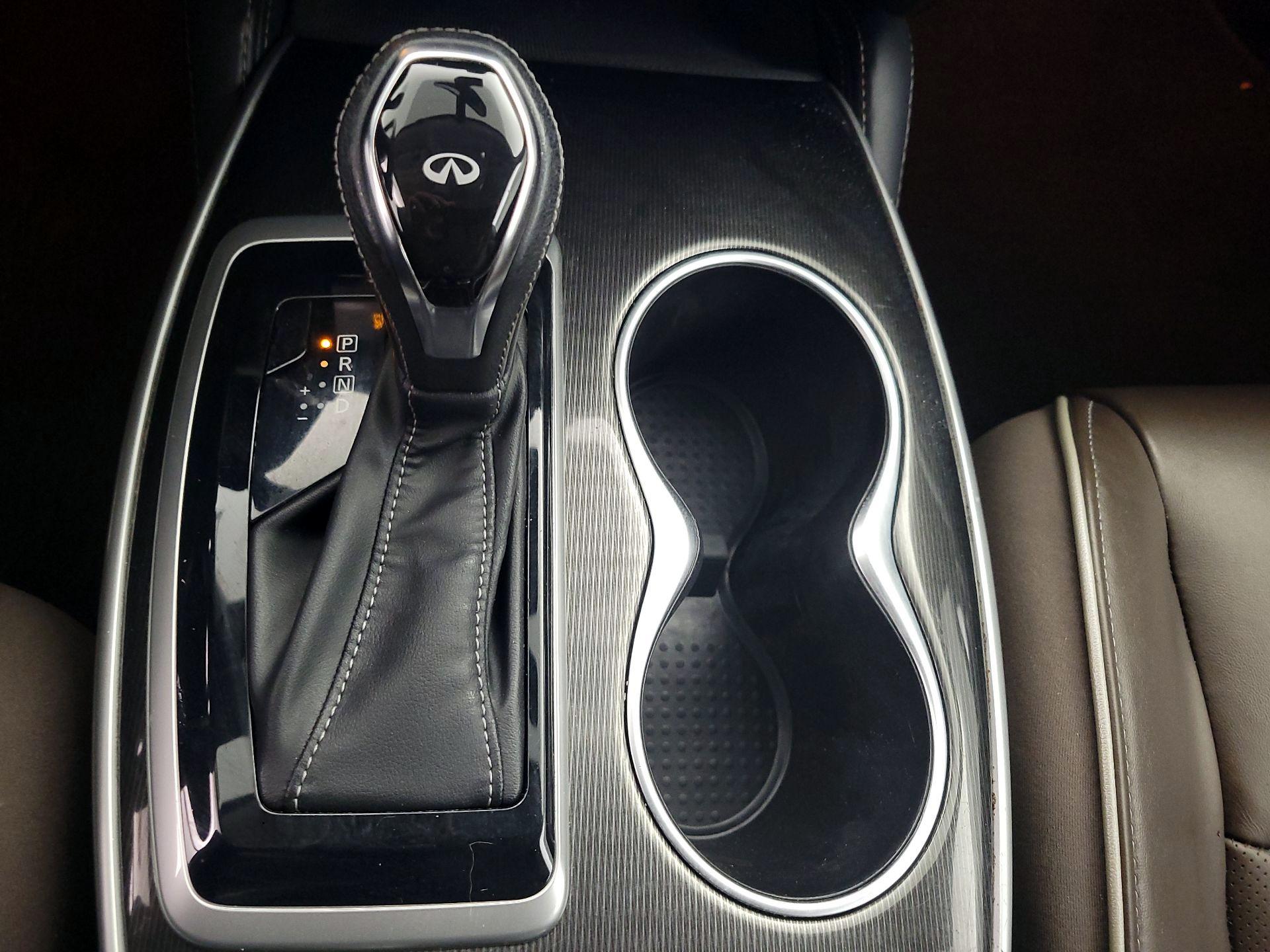 Thumbnail: 2019 INFINITI QX60 - 18
