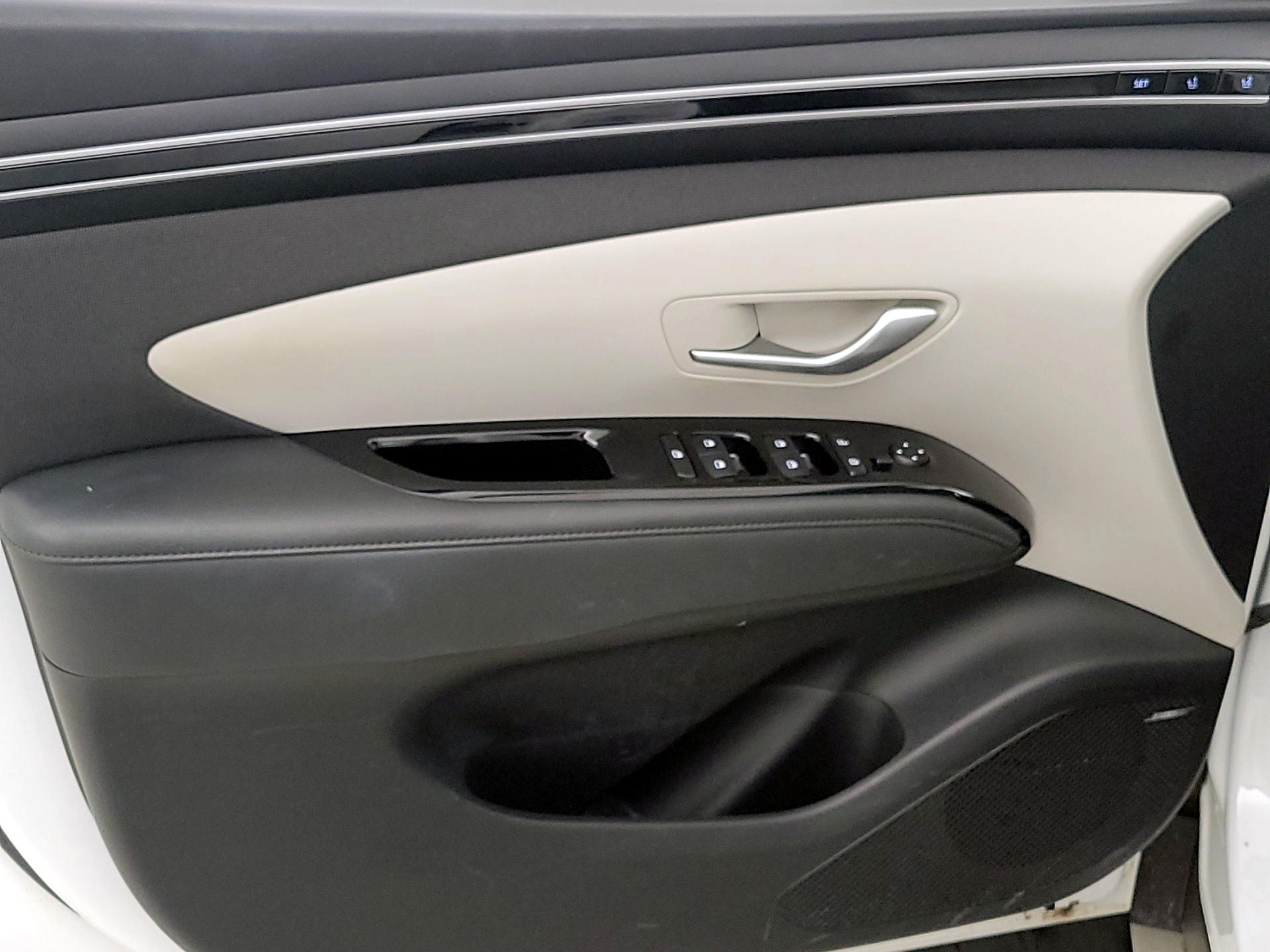 Thumbnail: 2023 Hyundai Tucson - 12