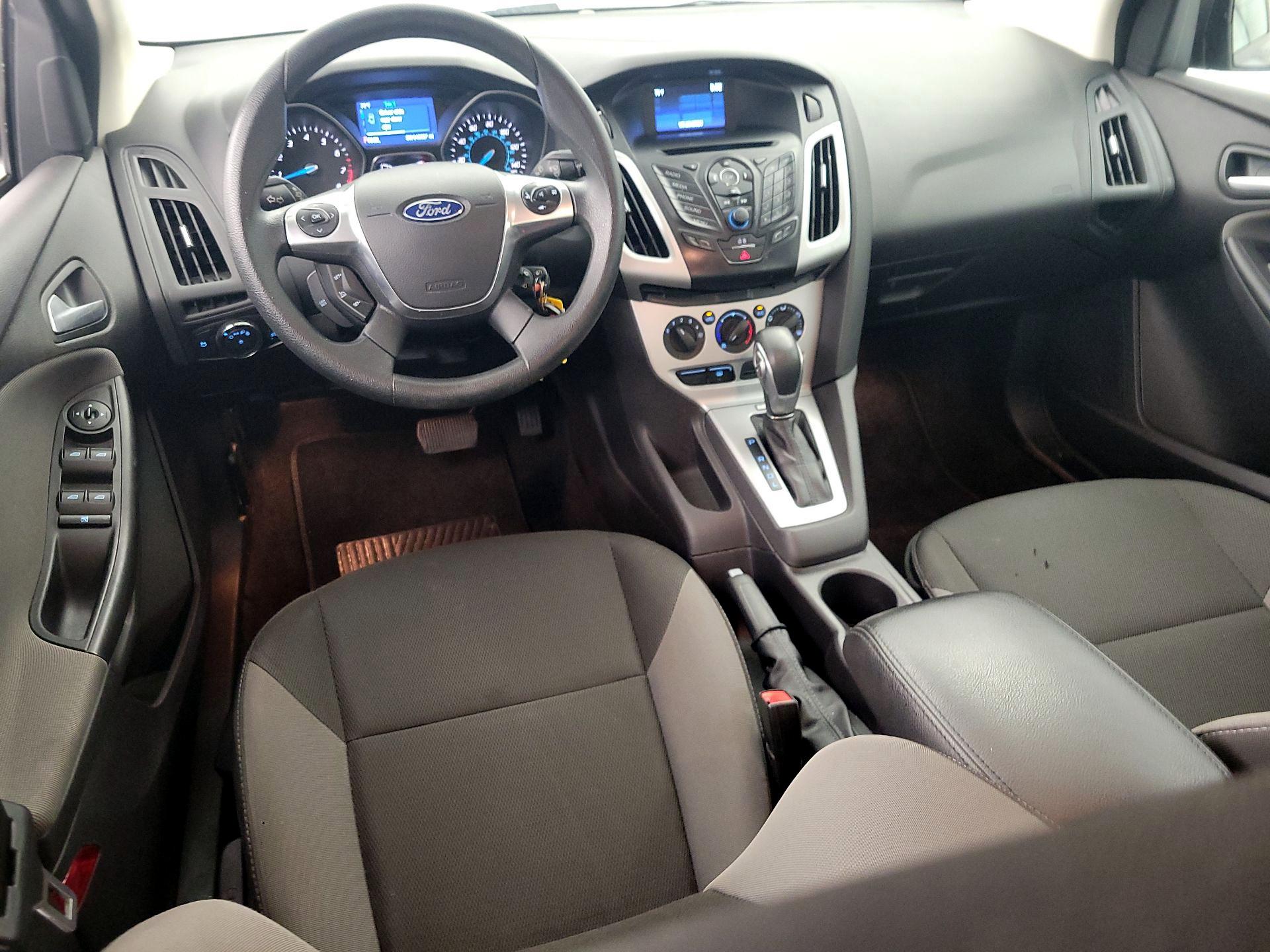 Thumbnail: 2014 Ford Focus - 9