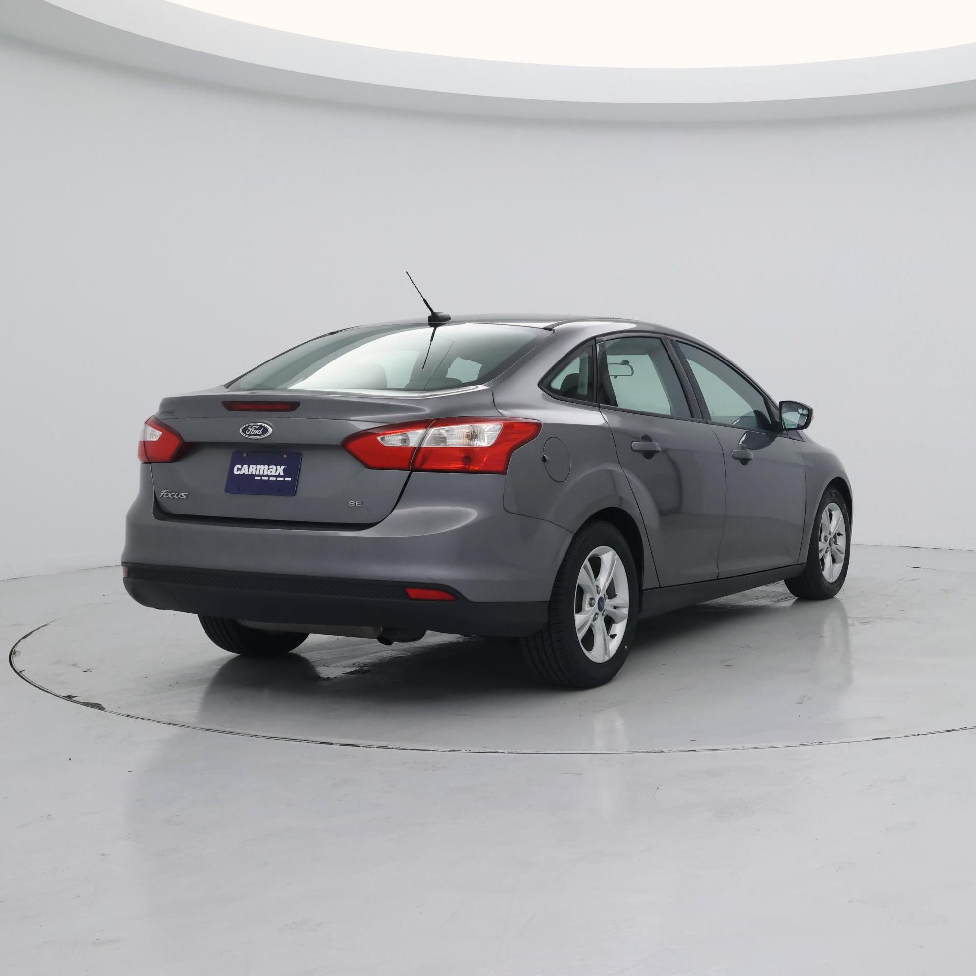 Thumbnail: 2014 Ford Focus - 8
