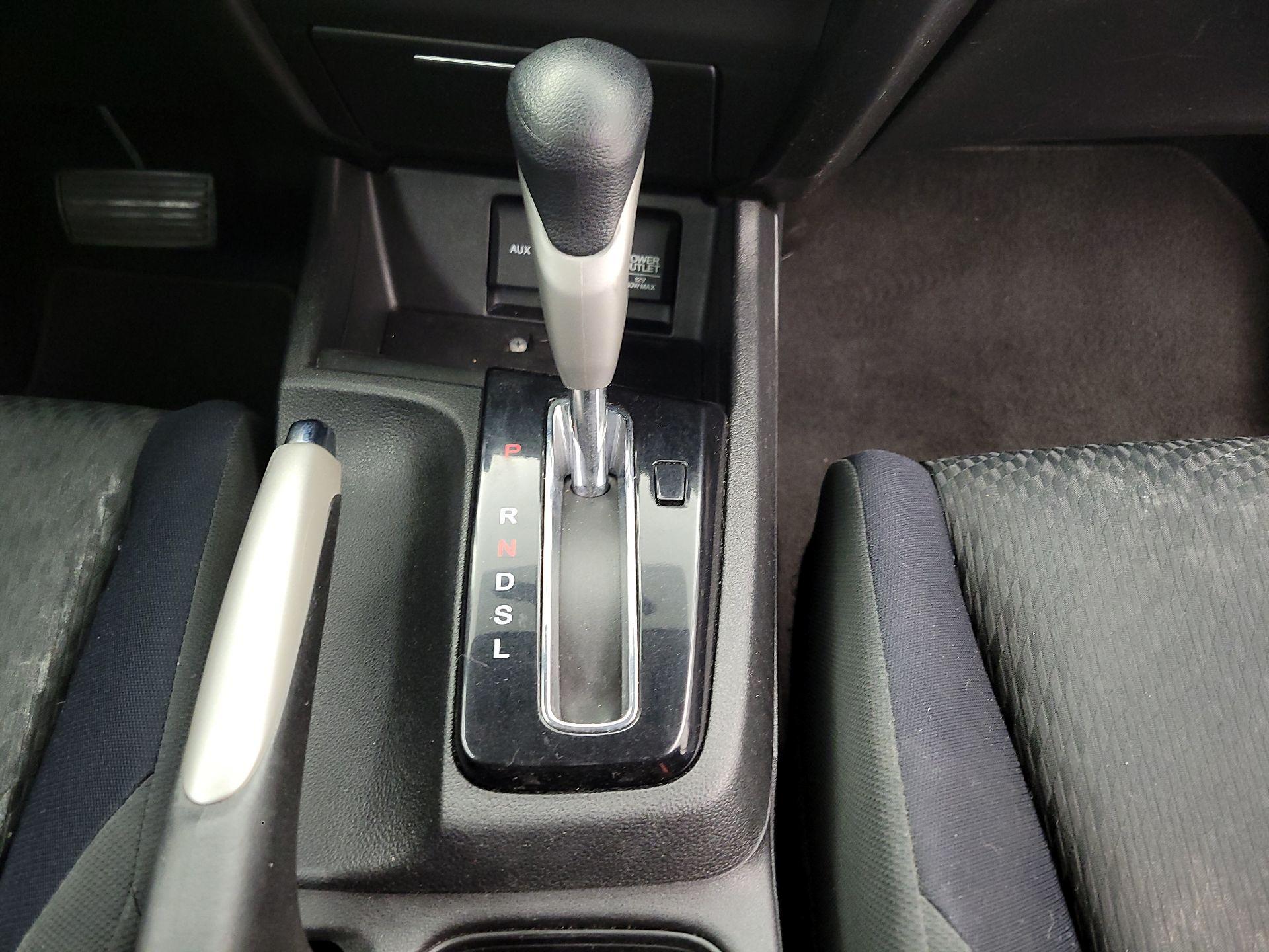 Thumbnail: 2015 Honda Civic - 17