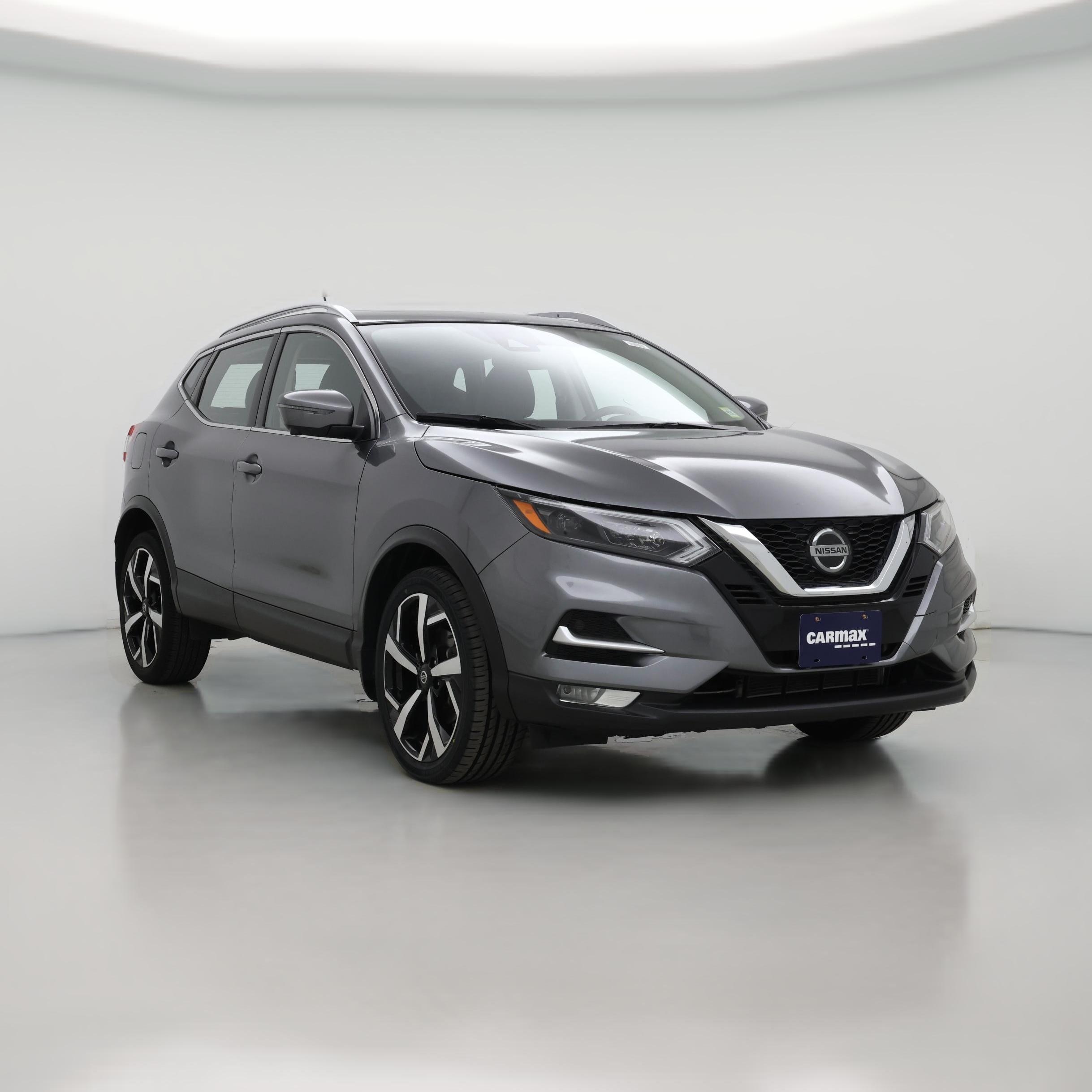 Thumbnail: 2021 Nissan Rogue Sport - 1