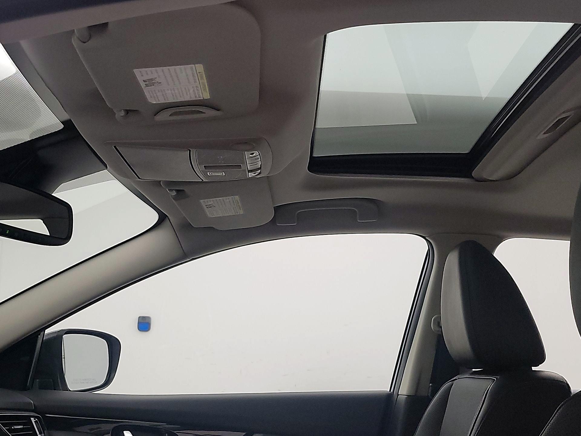 Thumbnail: 2021 Nissan Rogue Sport - 20