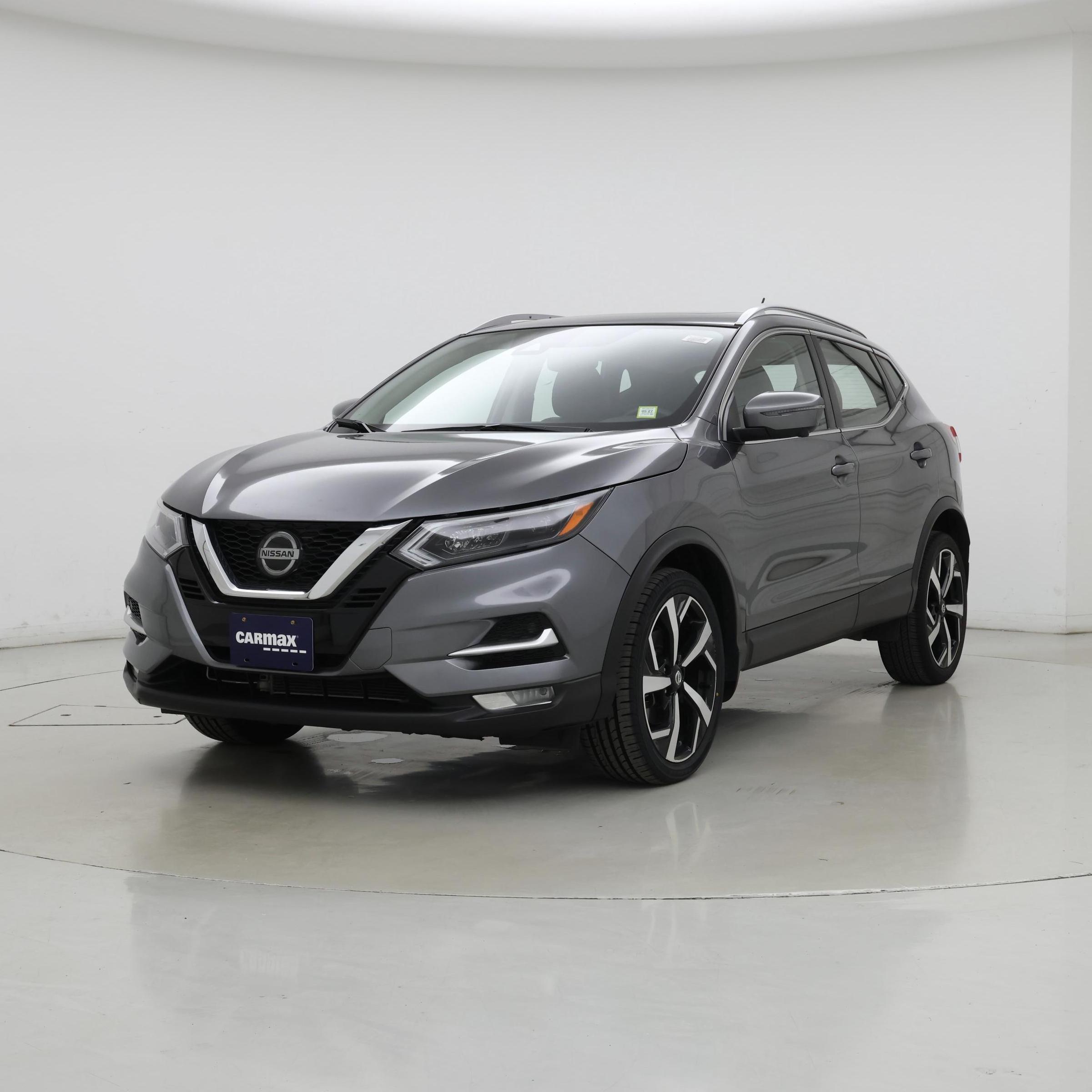 Thumbnail: 2021 Nissan Rogue Sport - 4