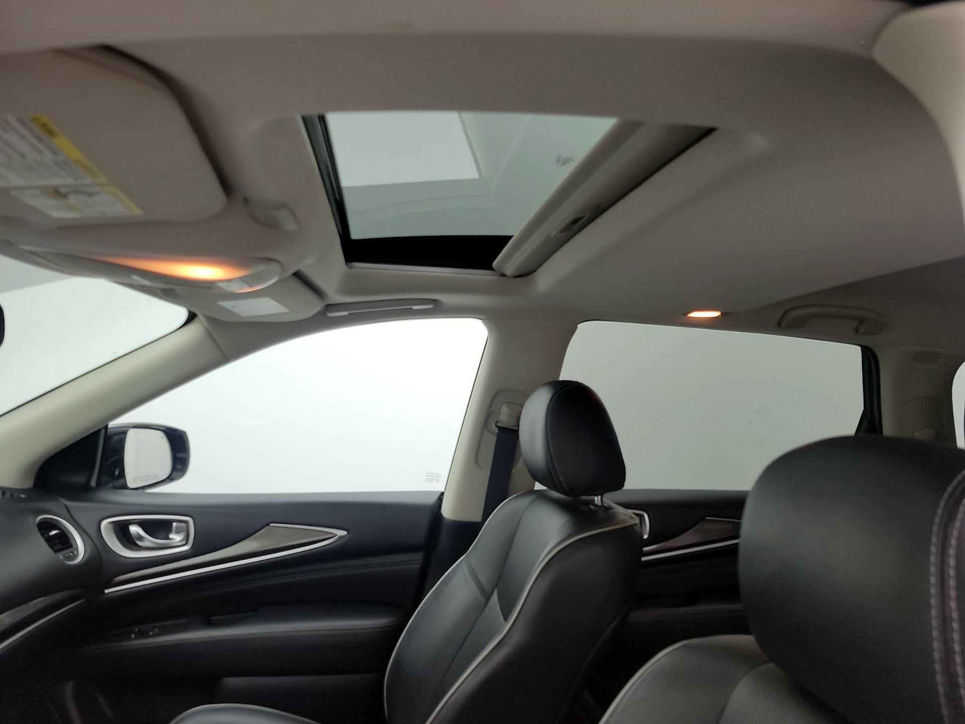 Thumbnail: 2018 INFINITI QX60 - 19