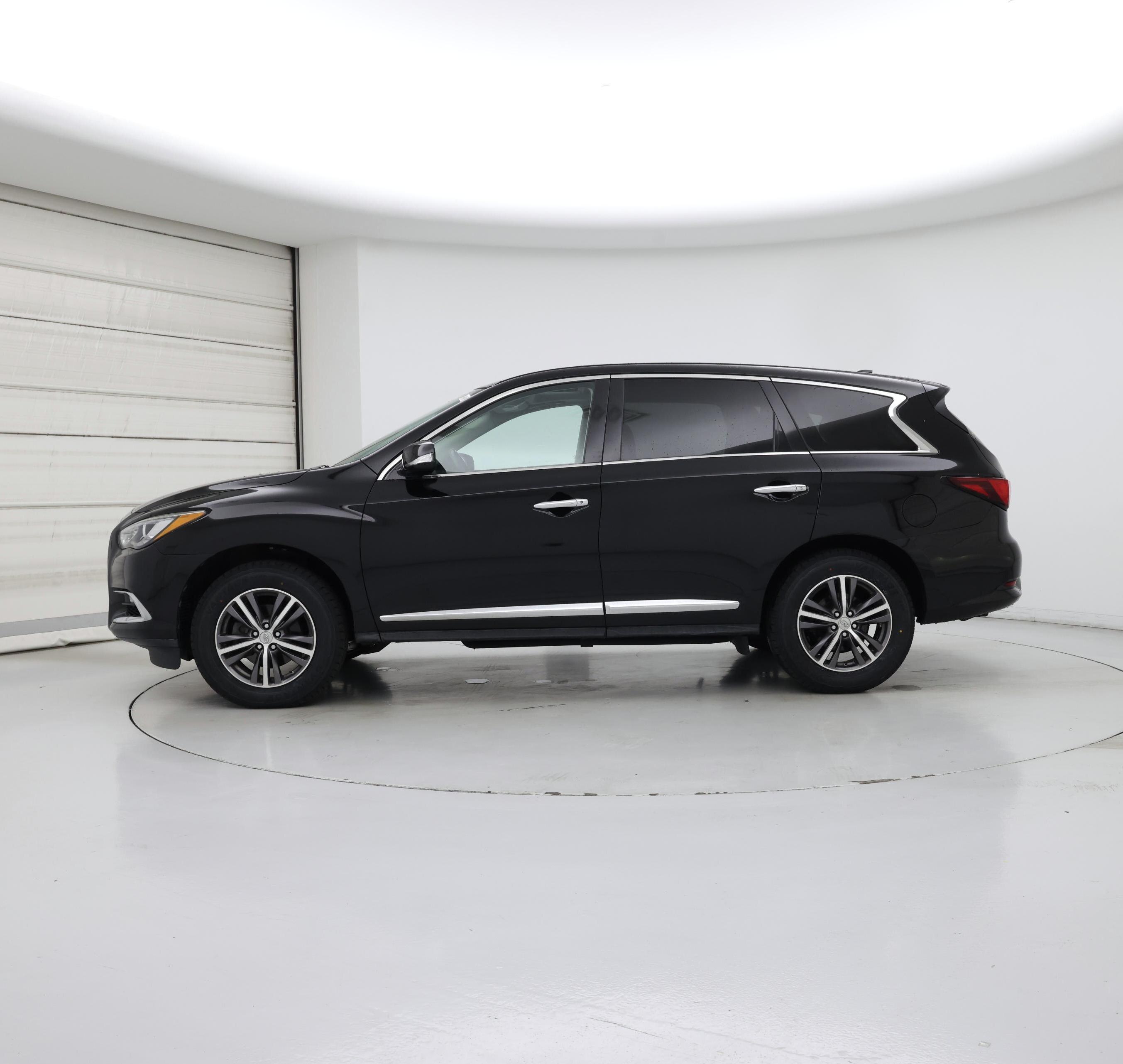 Thumbnail: 2018 INFINITI QX60 - 3