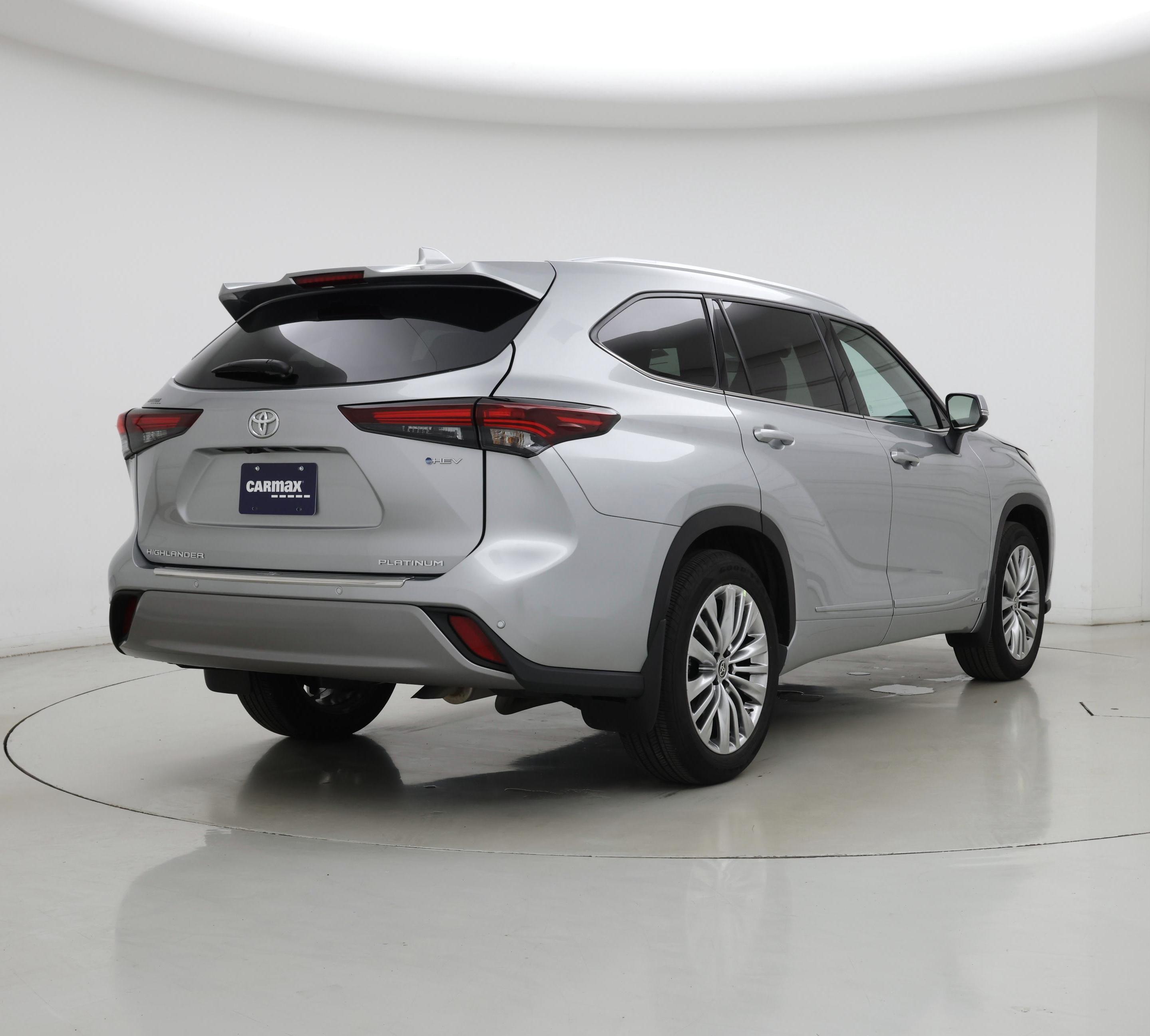 Thumbnail: 2025 Toyota Highlander - 8