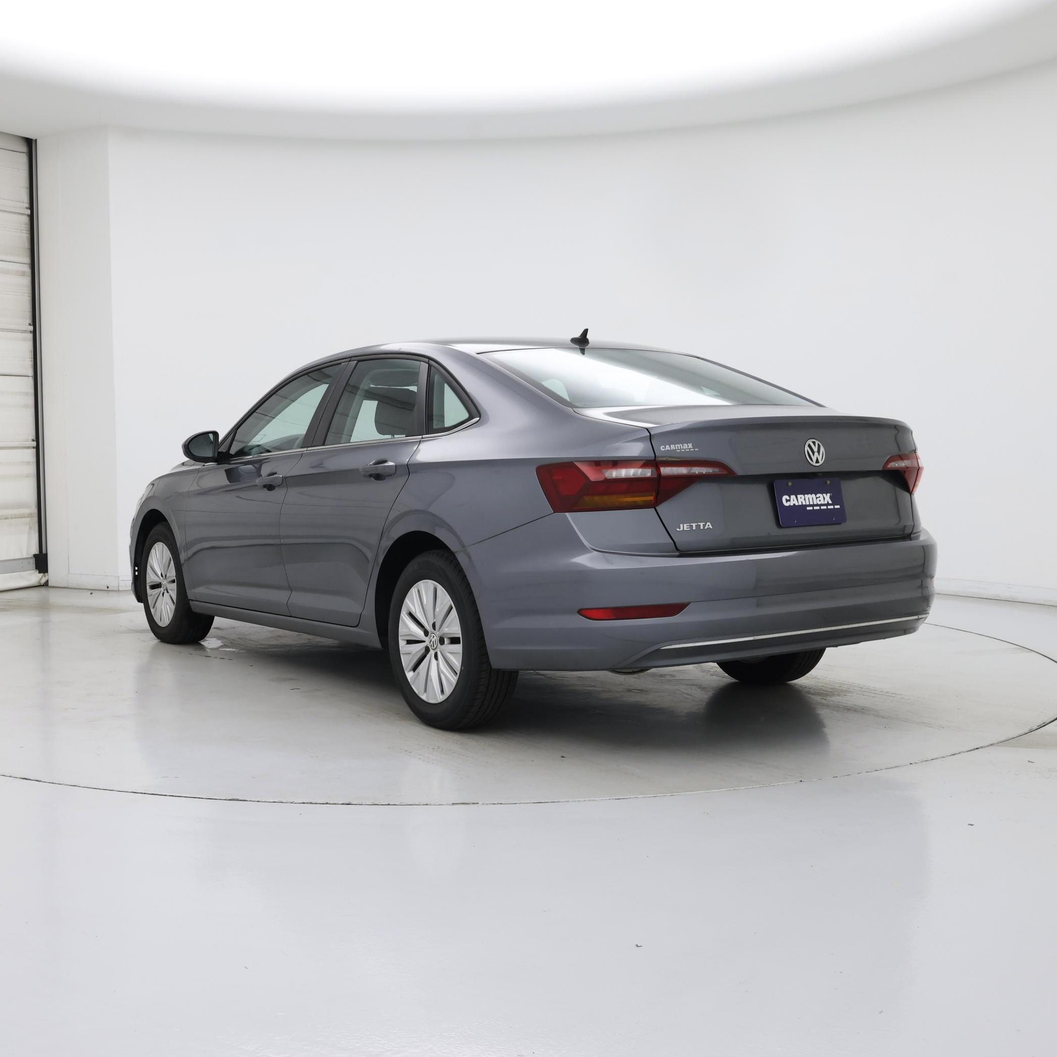 Thumbnail: 2019 Volkswagen Jetta - 2