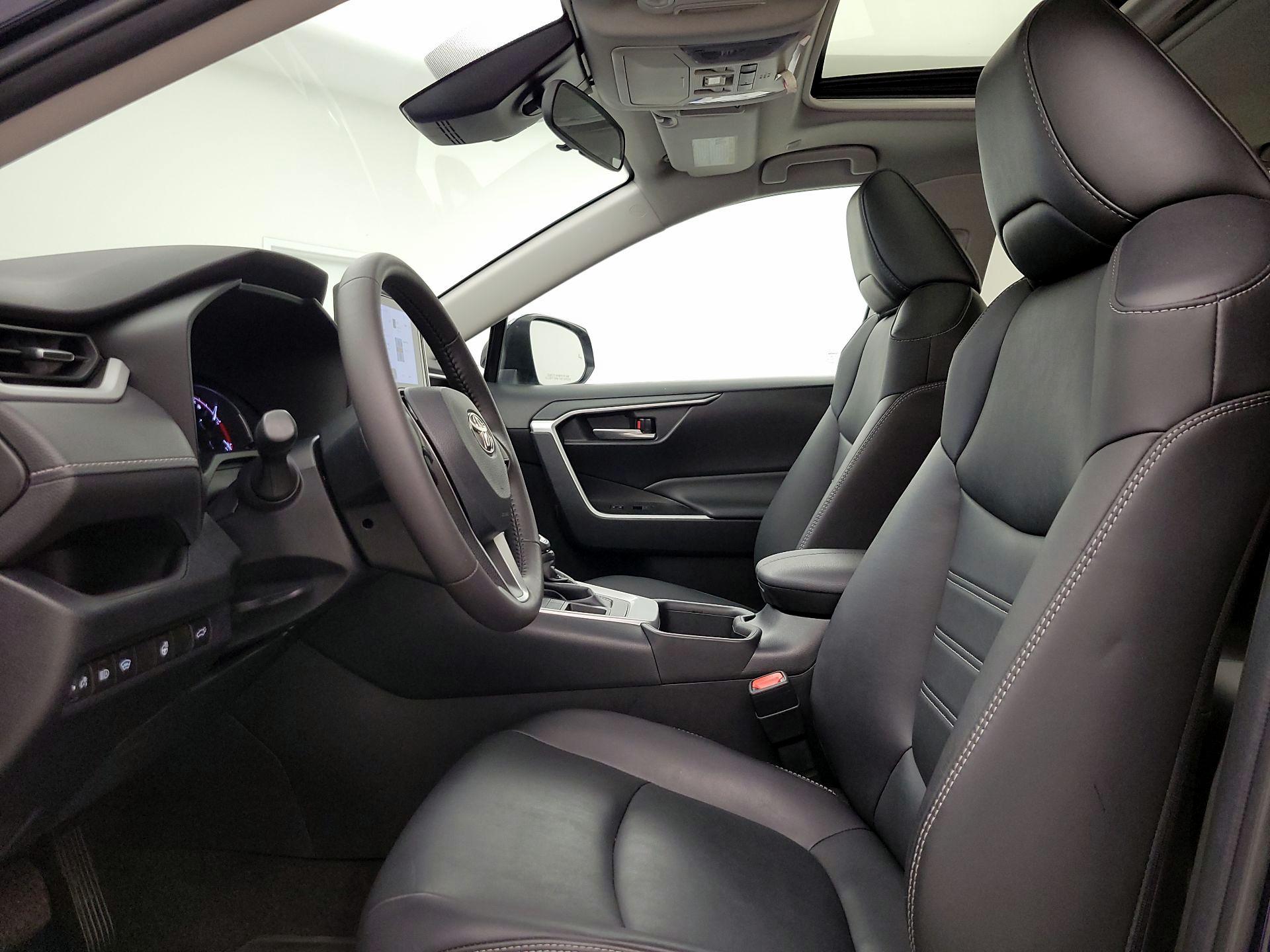 Thumbnail: 2023 Toyota RAV4 - 11