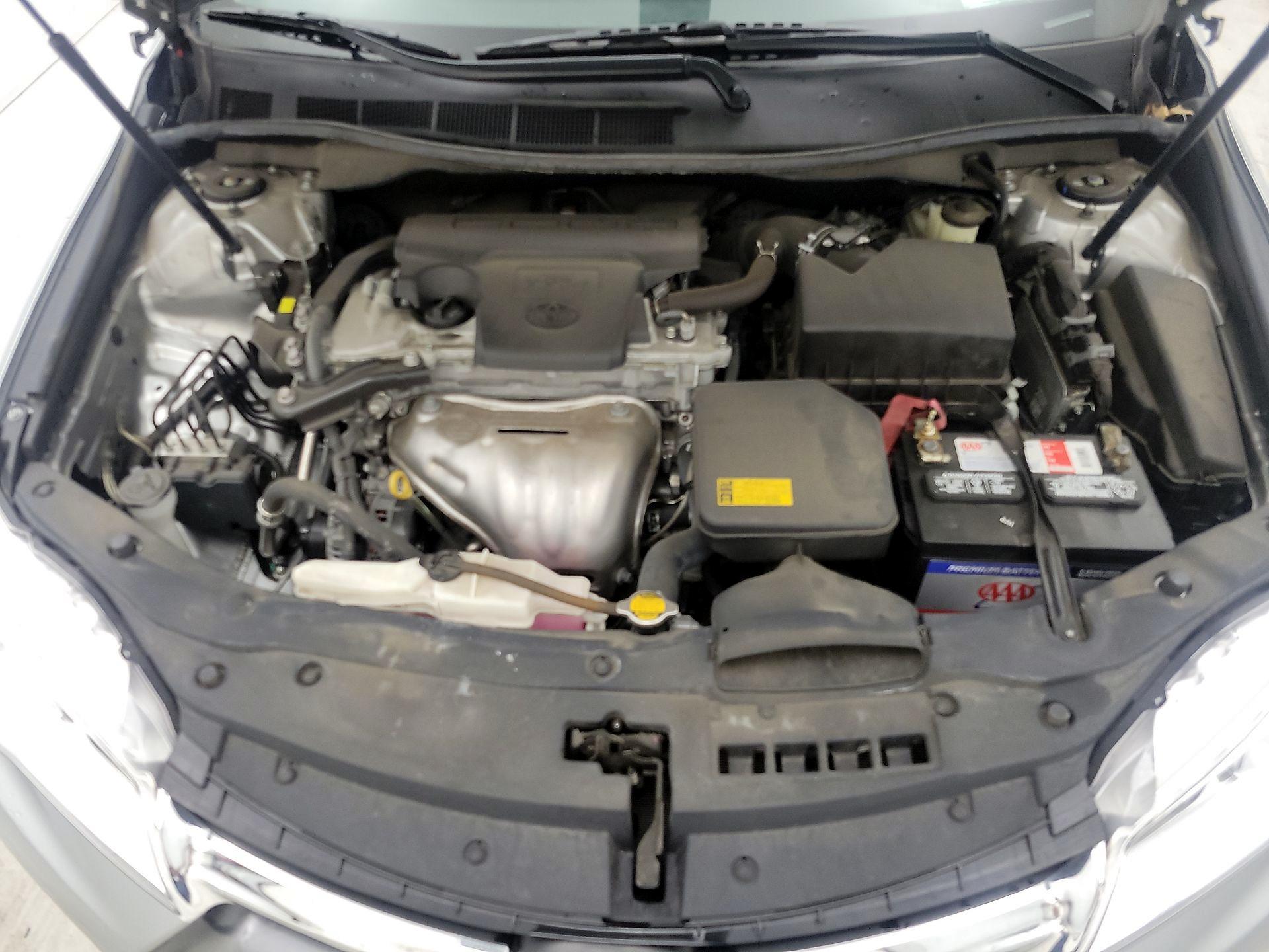 Thumbnail: 2015 Toyota Camry - 20