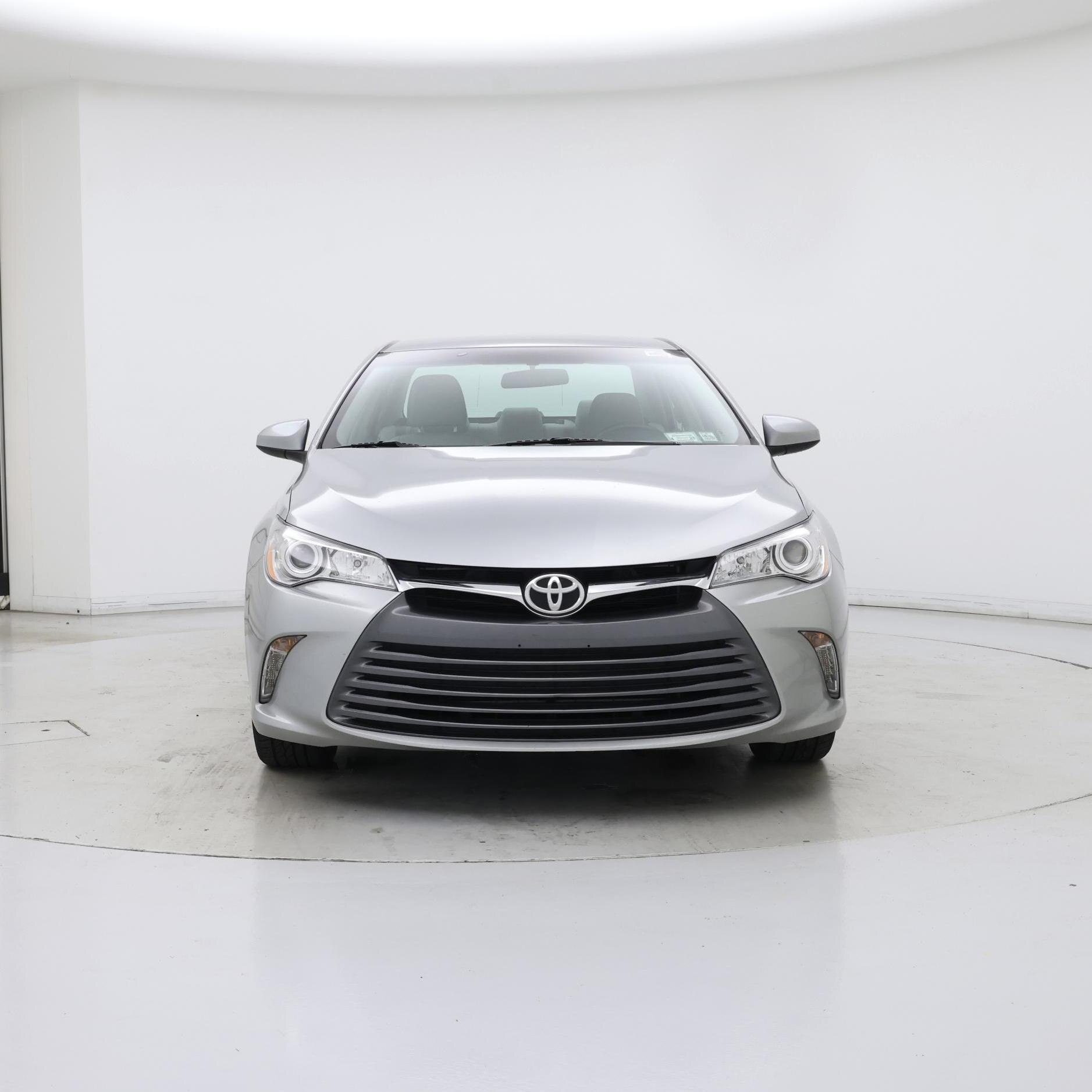 Thumbnail: 2015 Toyota Camry - 5