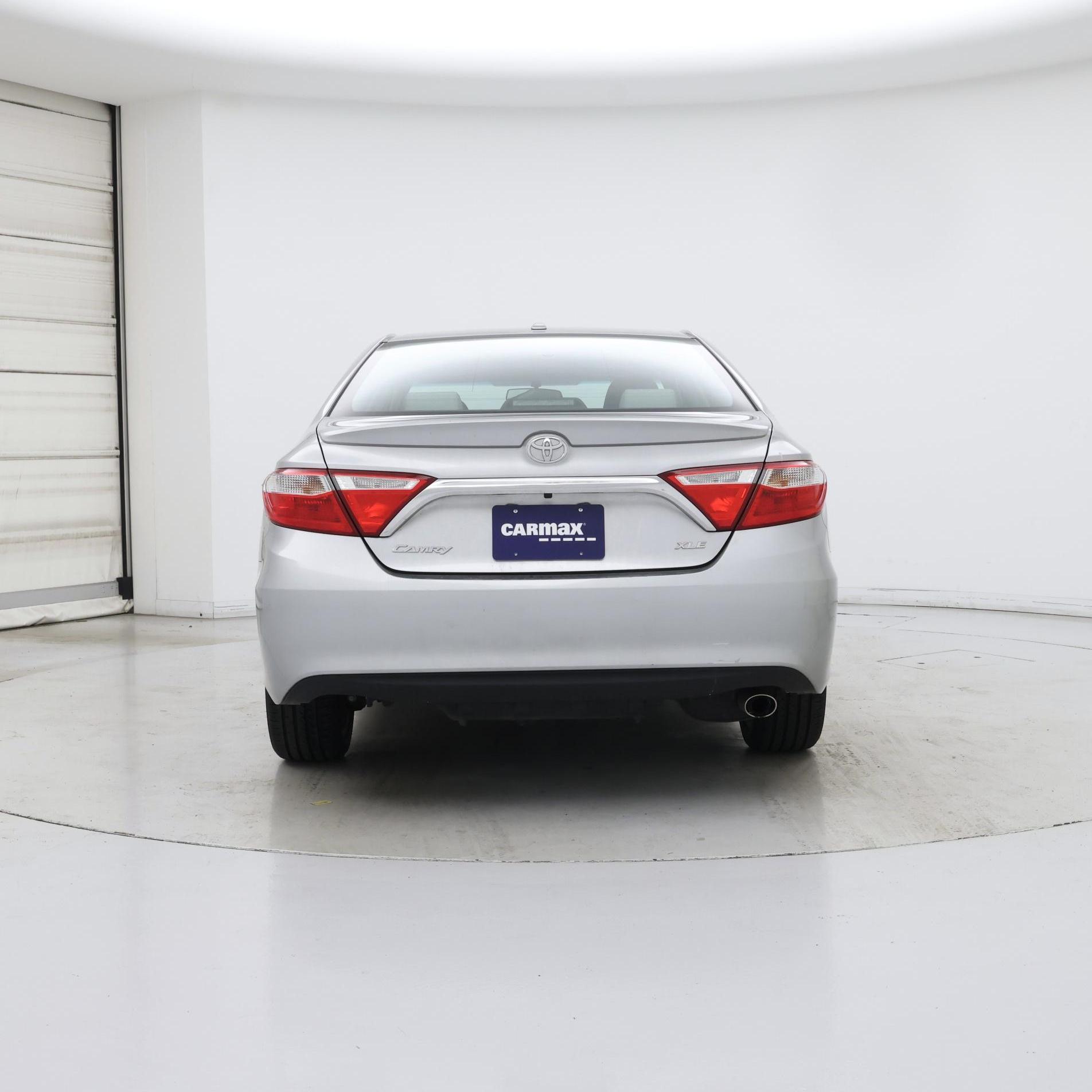 Thumbnail: 2015 Toyota Camry - 6