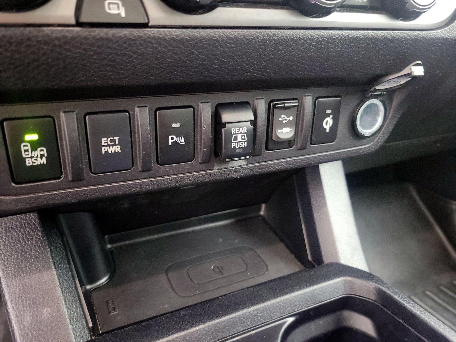 2019 Toyota Tacoma TRD Sport - Photo 19