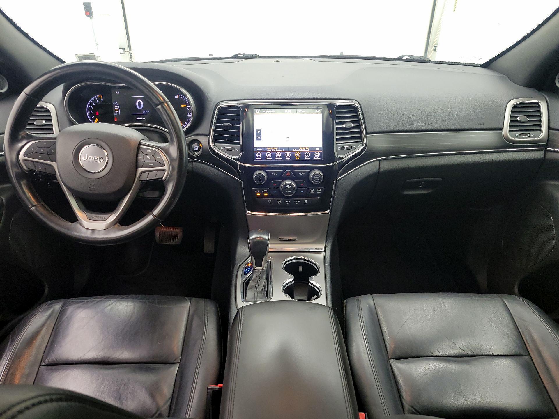 Thumbnail: 2020 Jeep Grand Cherokee - 9