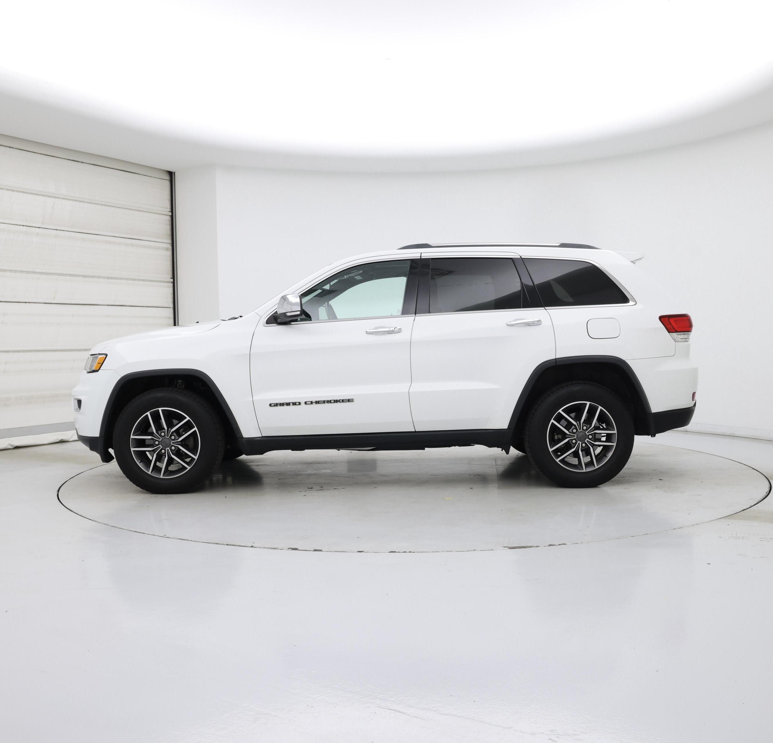 Thumbnail: 2020 Jeep Grand Cherokee - 3