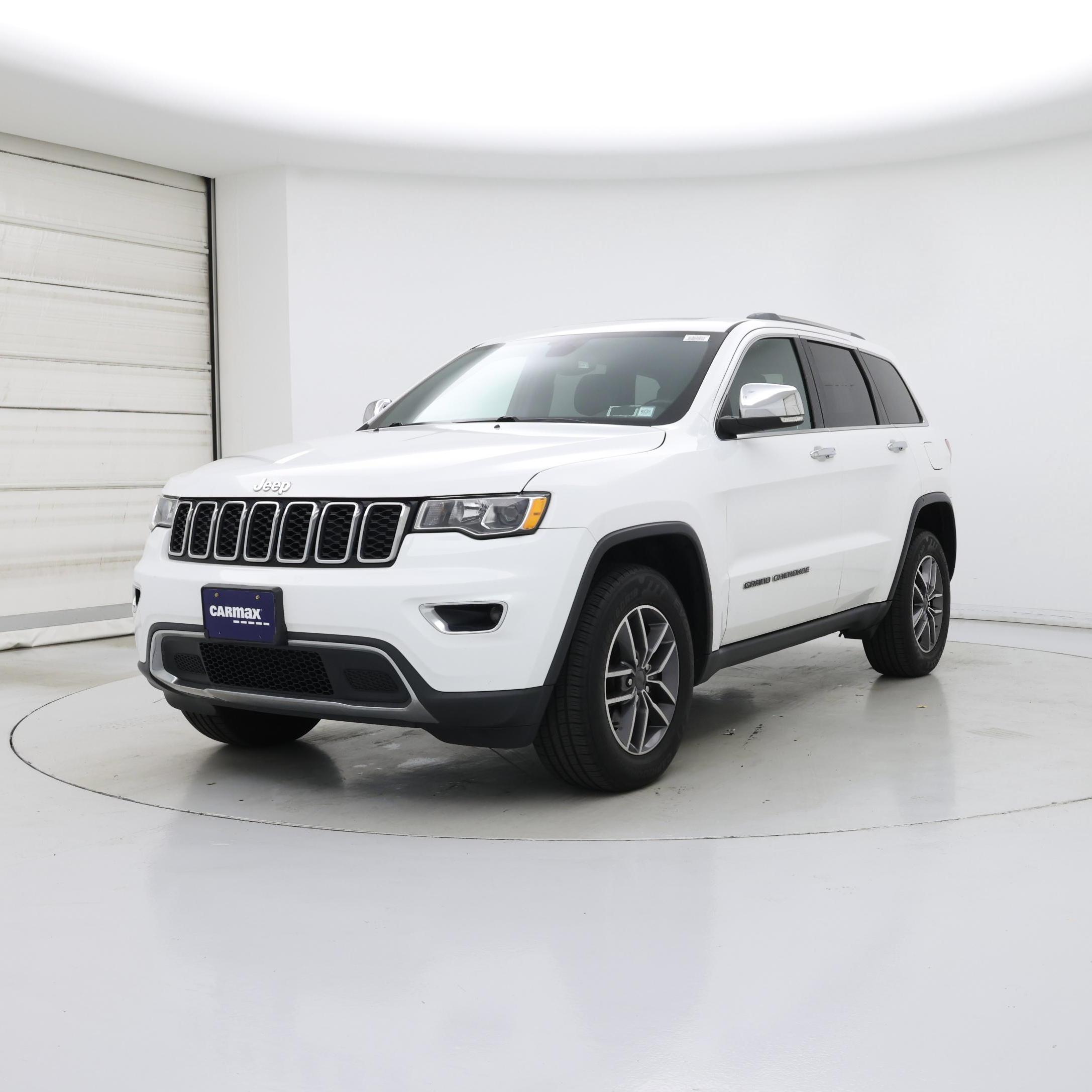 Thumbnail: 2020 Jeep Grand Cherokee - 4