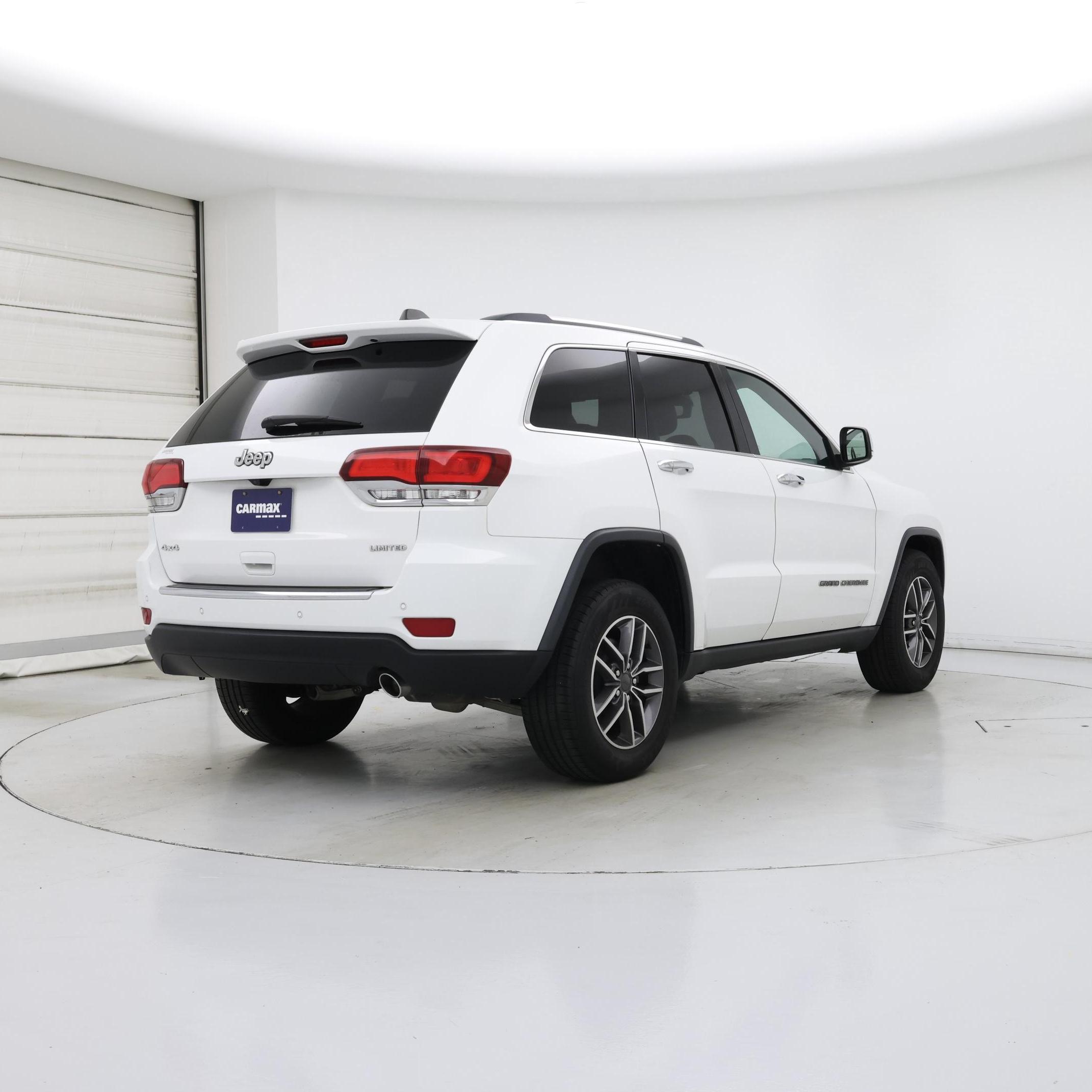 Thumbnail: 2020 Jeep Grand Cherokee - 8