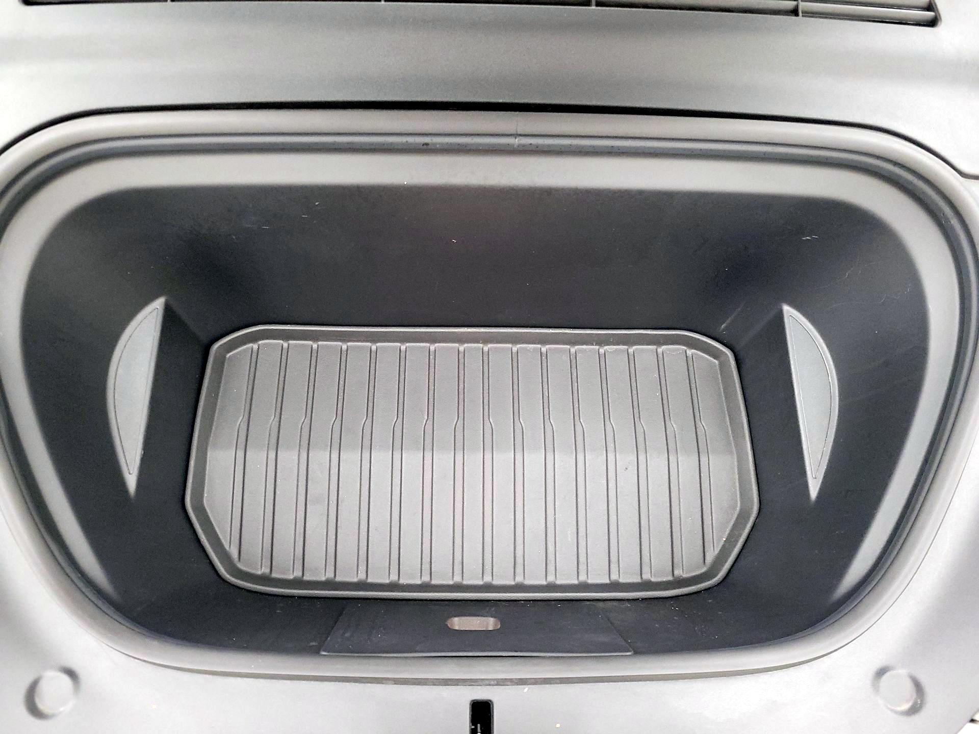 Thumbnail: 2024 Tesla Model Y - 20