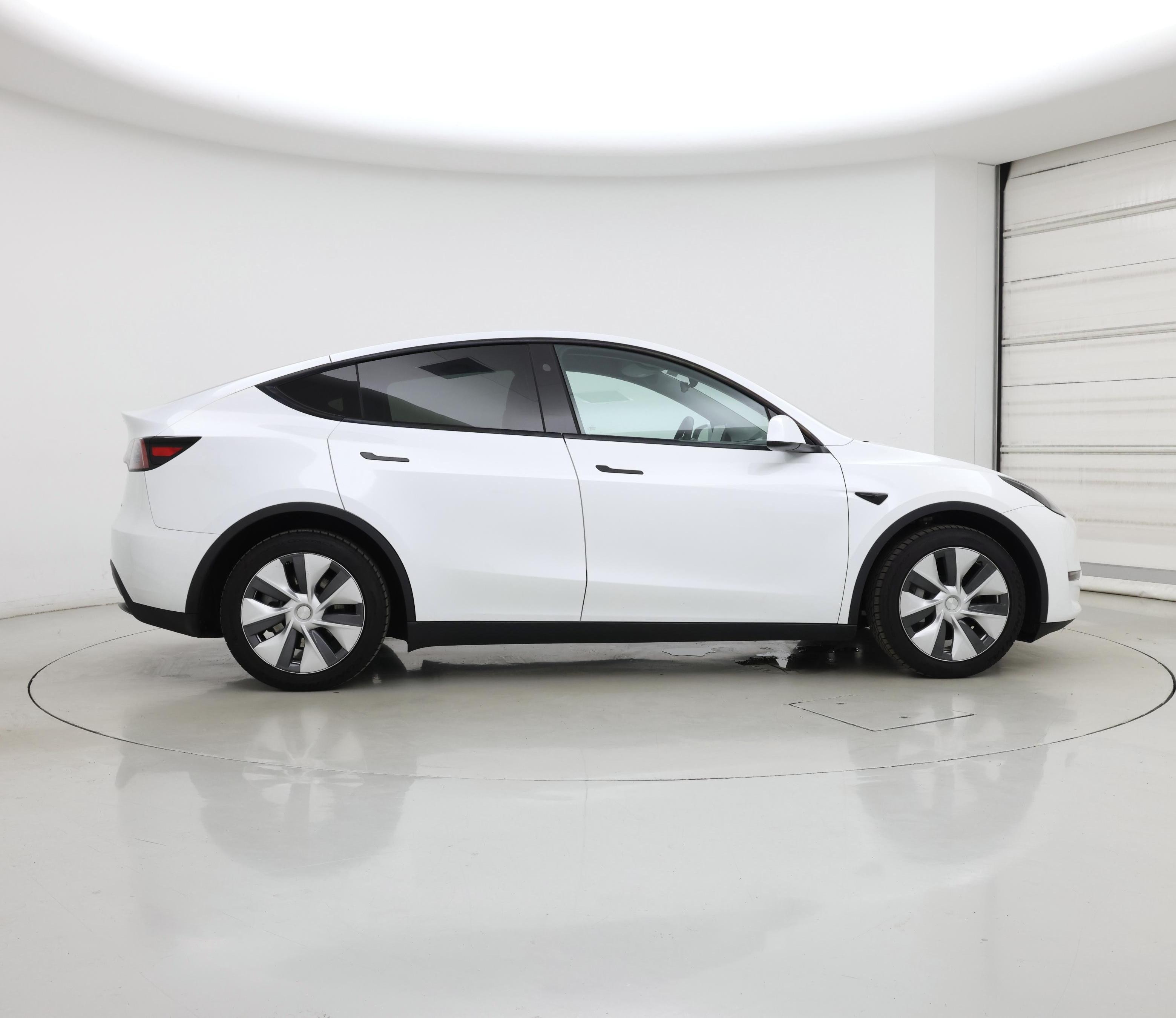 Thumbnail: 2024 Tesla Model Y - 7
