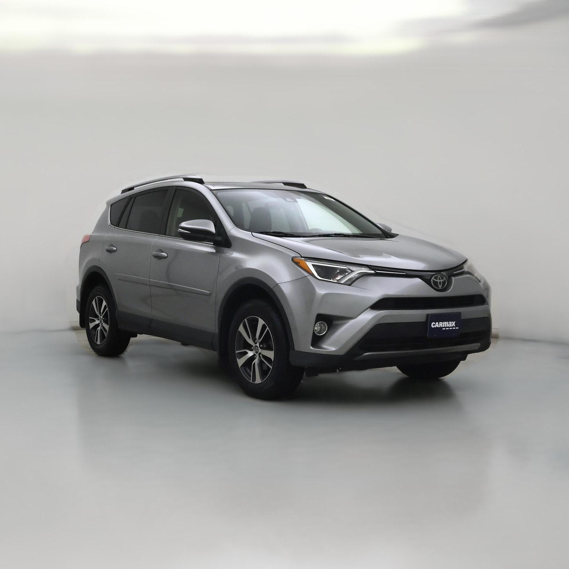 Thumbnail: 2018 Toyota RAV4 - 1