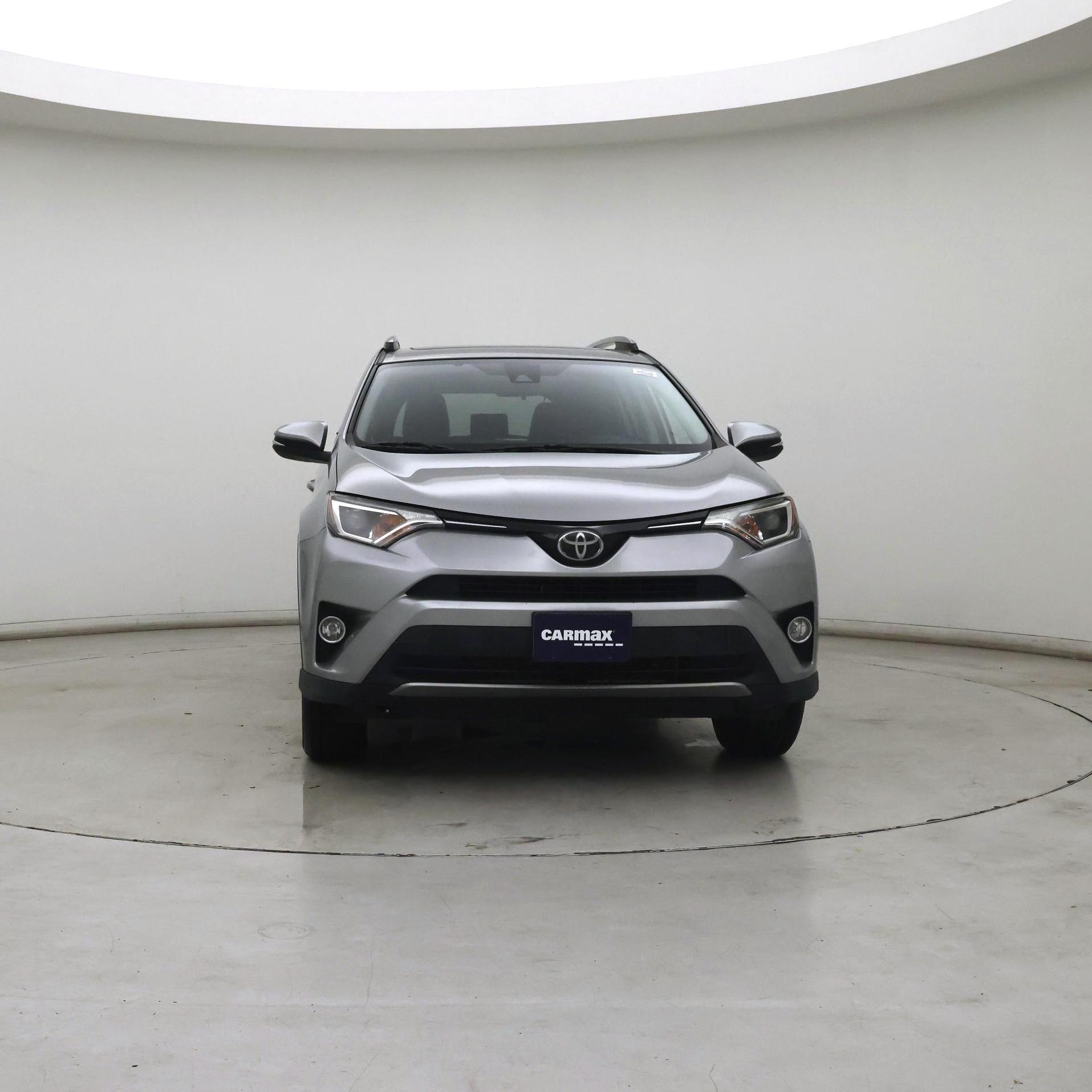 Thumbnail: 2018 Toyota RAV4 - 5