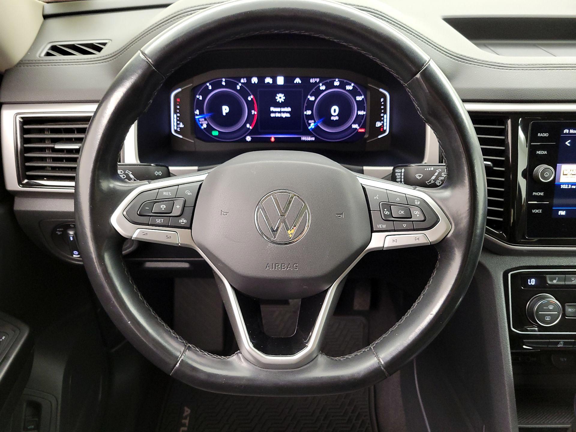 Thumbnail: 2021 Volkswagen Atlas - 10
