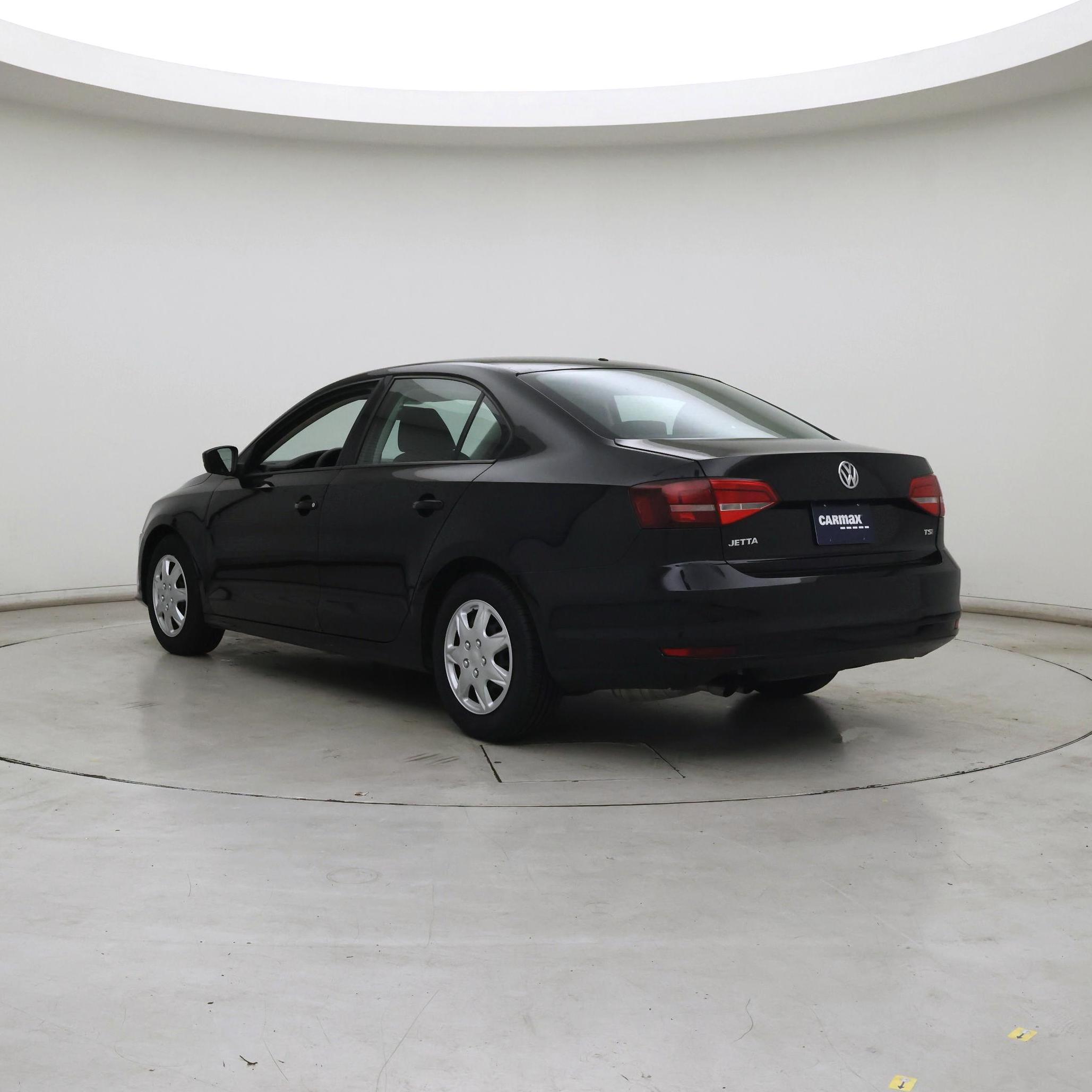 Thumbnail: 2016 Volkswagen Jetta - 2