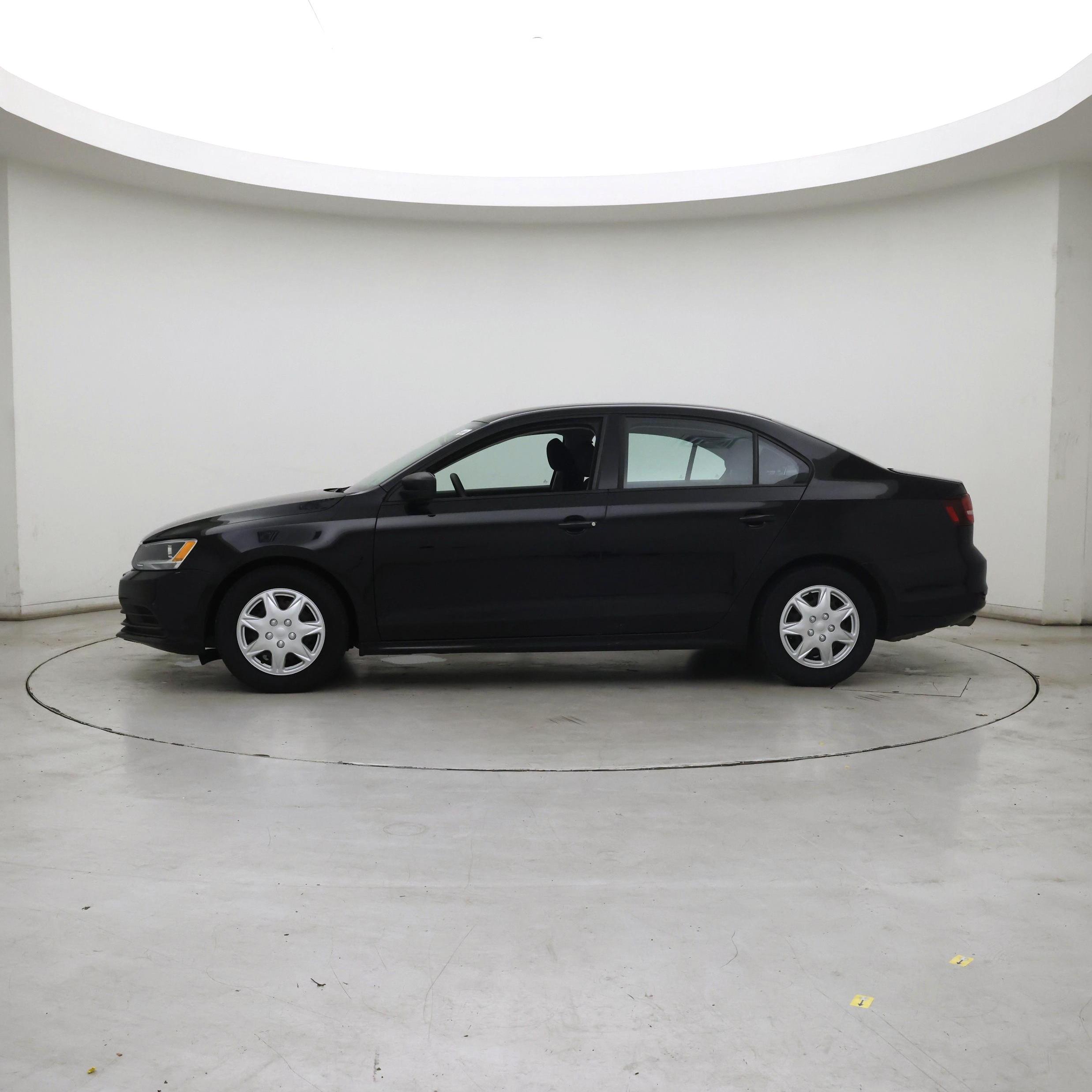 Thumbnail: 2016 Volkswagen Jetta - 3
