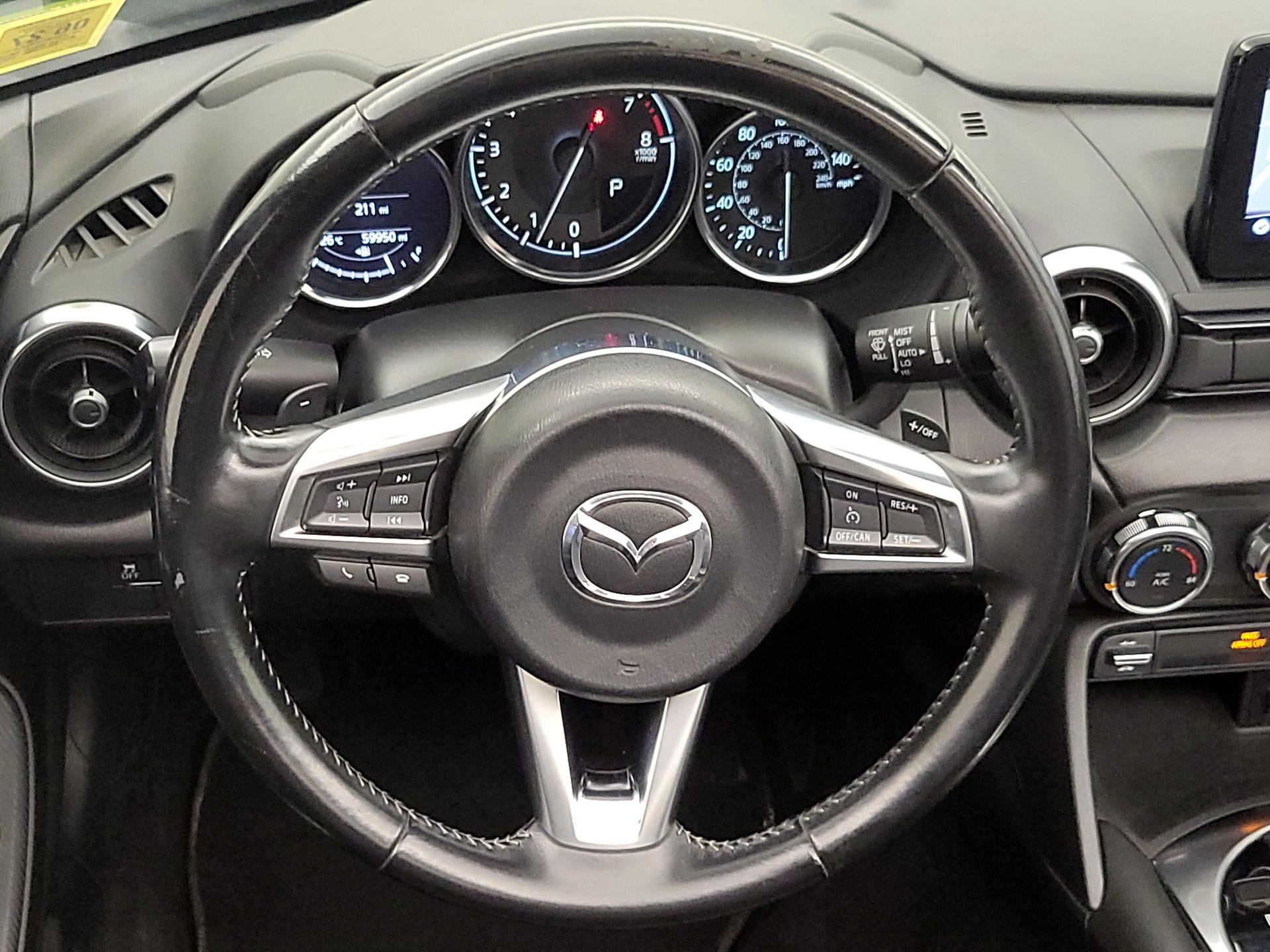 Thumbnail: 2021 Mazda MX-5 Miata - 10