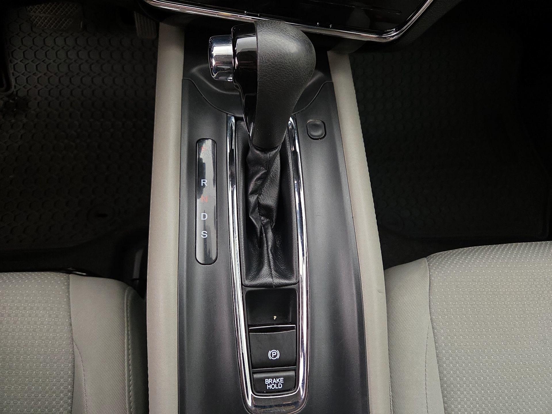 Thumbnail: 2022 Honda HR-V - 17