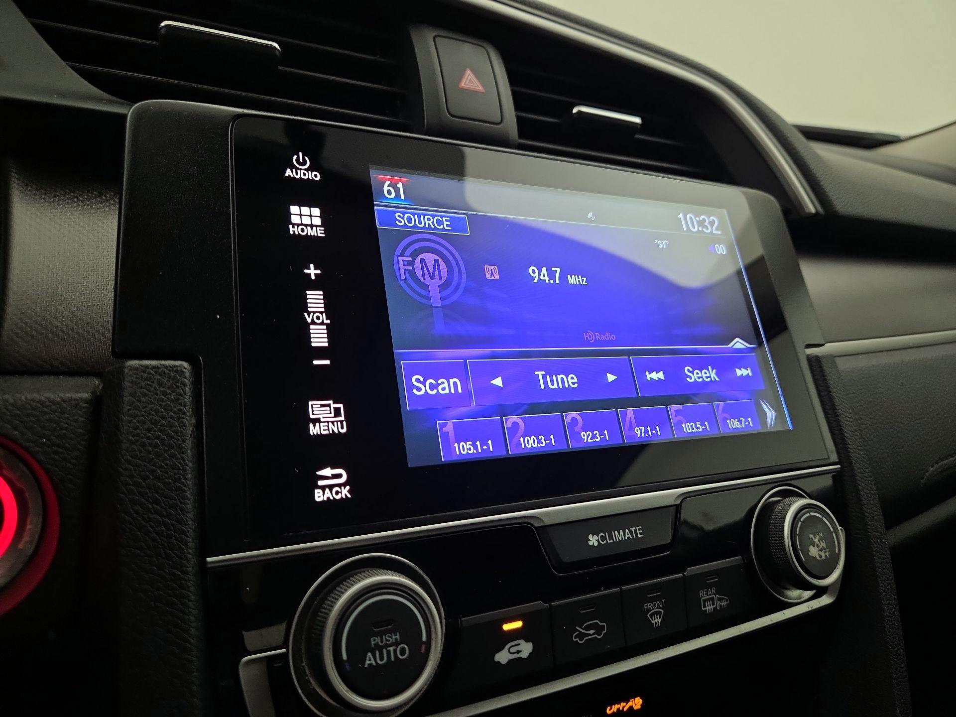 Thumbnail: 2017 Honda Civic - 15