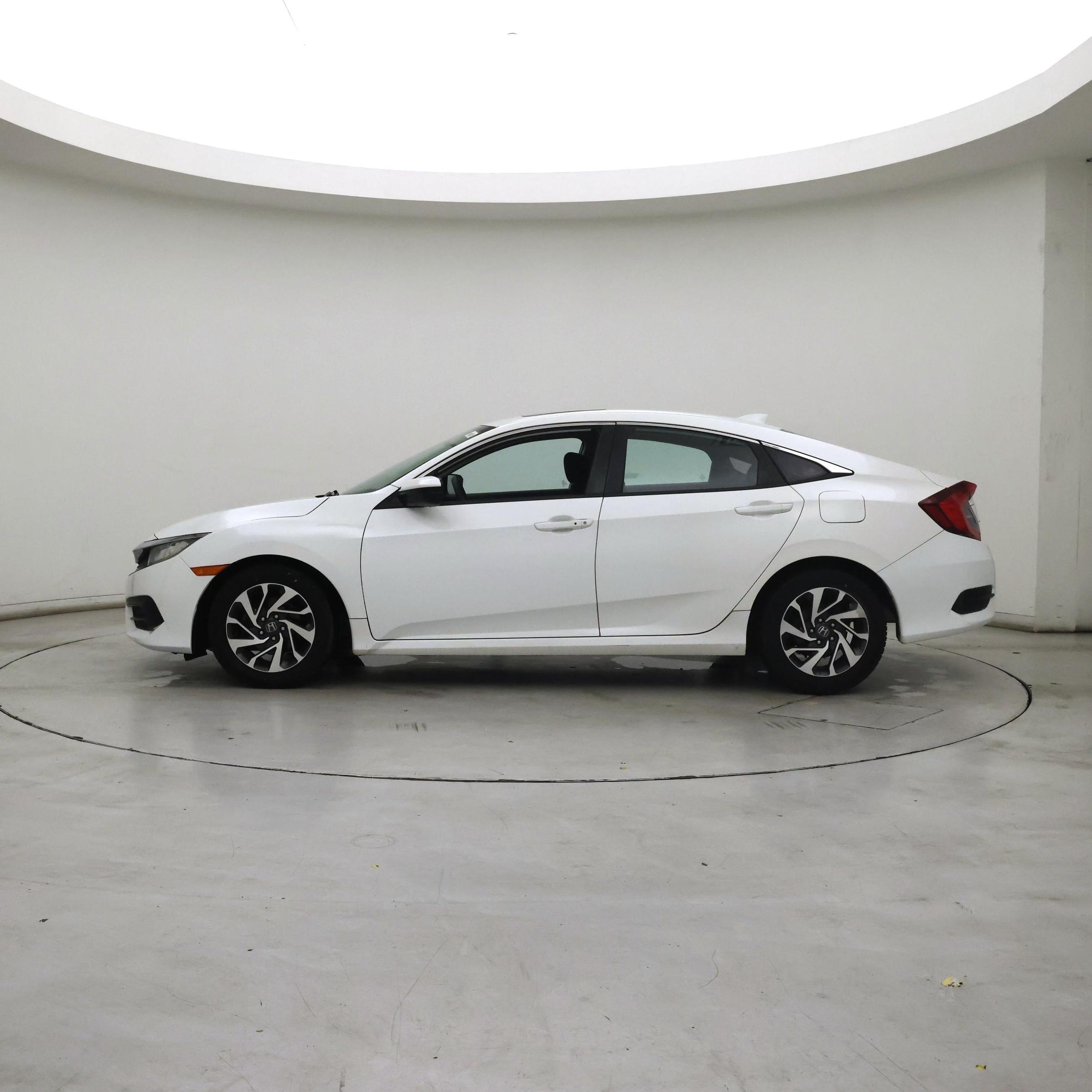 Thumbnail: 2017 Honda Civic - 3