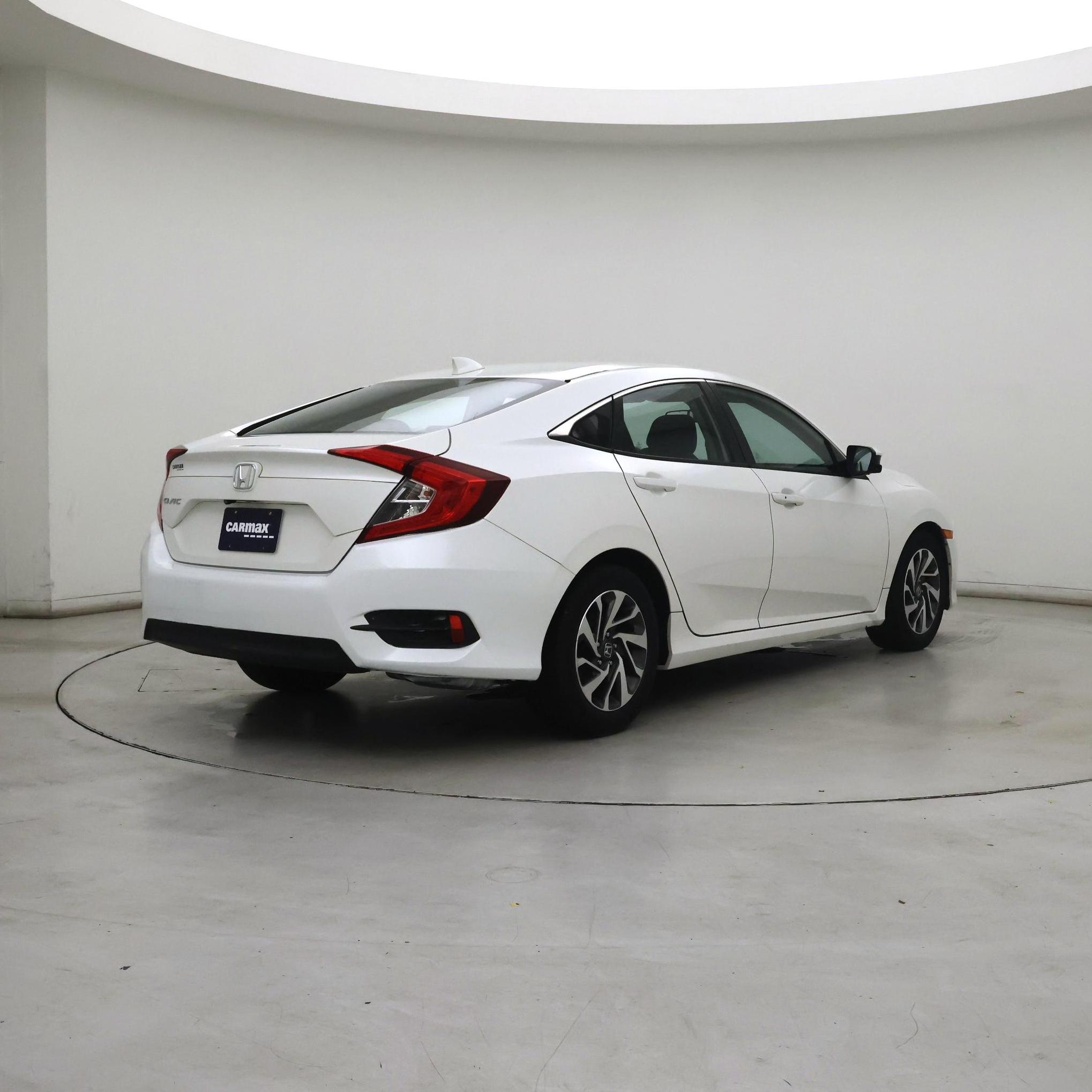 Thumbnail: 2017 Honda Civic - 8