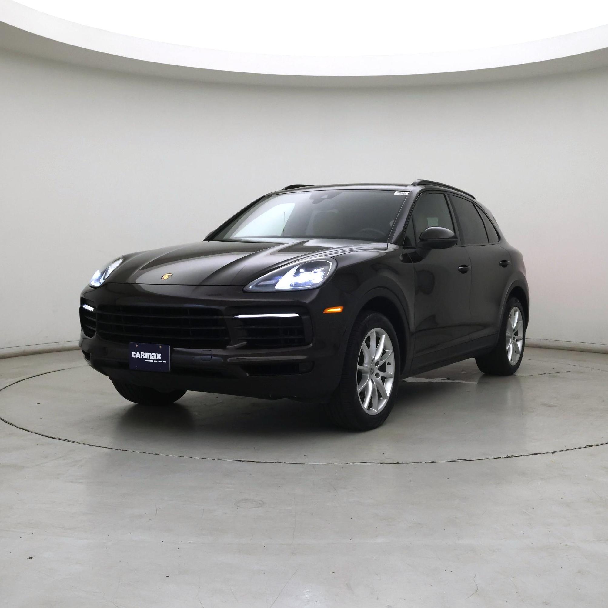 Thumbnail: 2019 Porsche Cayenne - 4