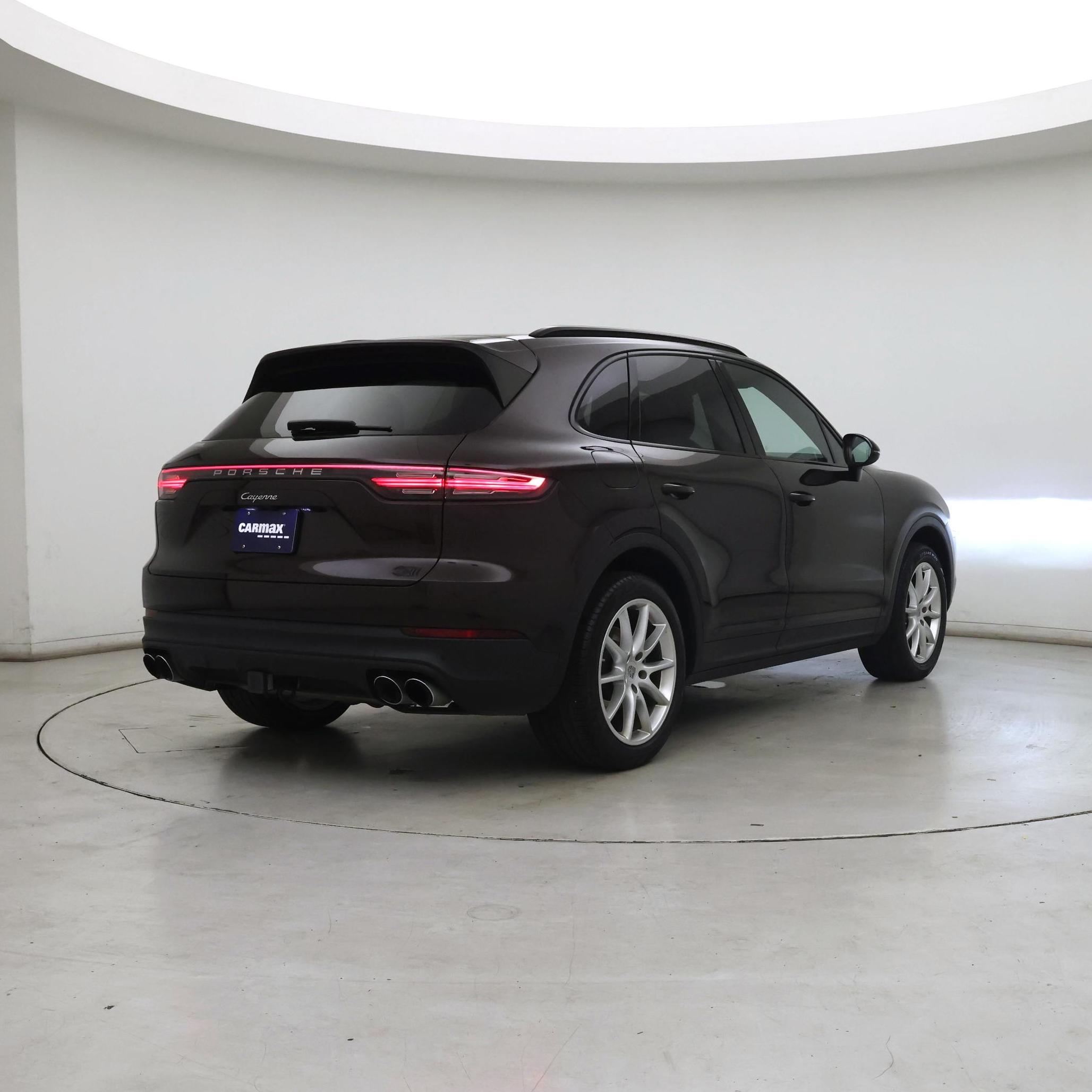 Thumbnail: 2019 Porsche Cayenne - 8