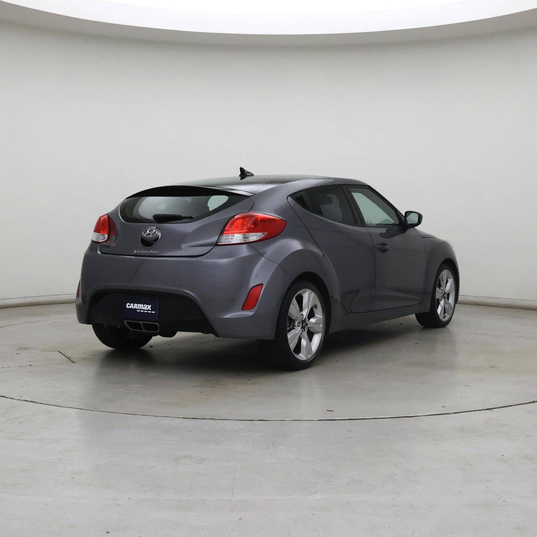 Thumbnail: 2017 Hyundai Veloster - 8