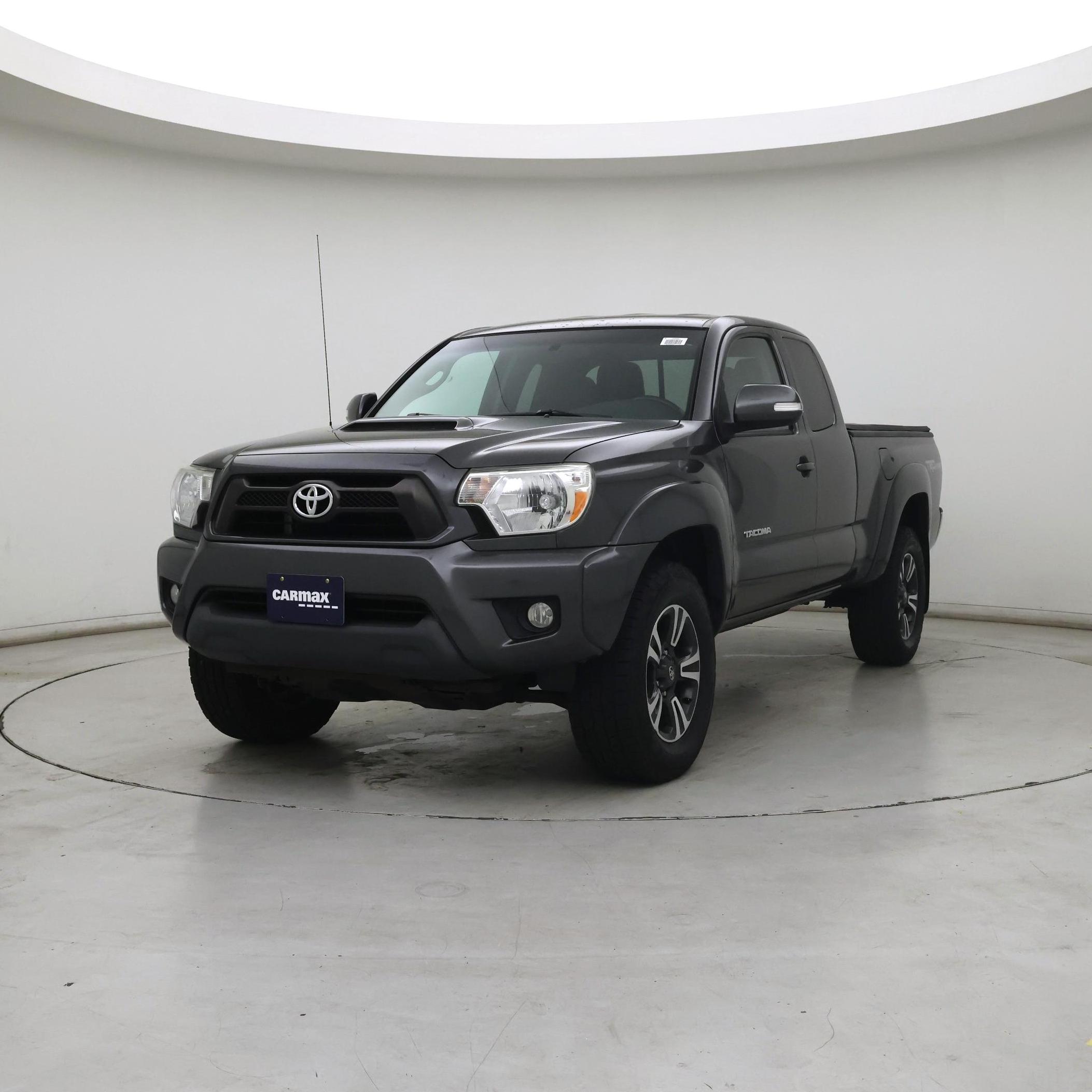 Thumbnail: 2014 Toyota Tacoma - 4