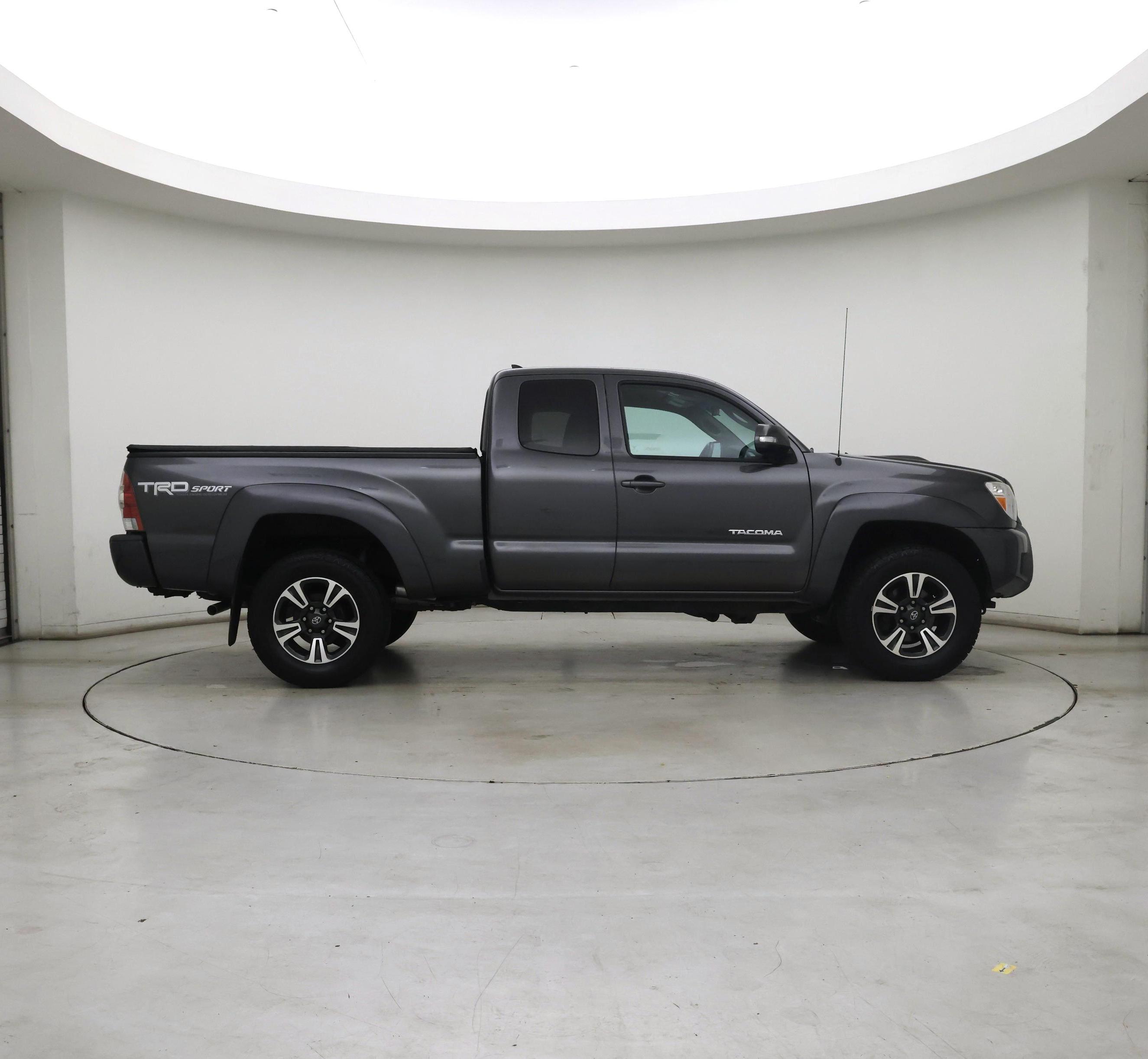 Thumbnail: 2014 Toyota Tacoma - 7