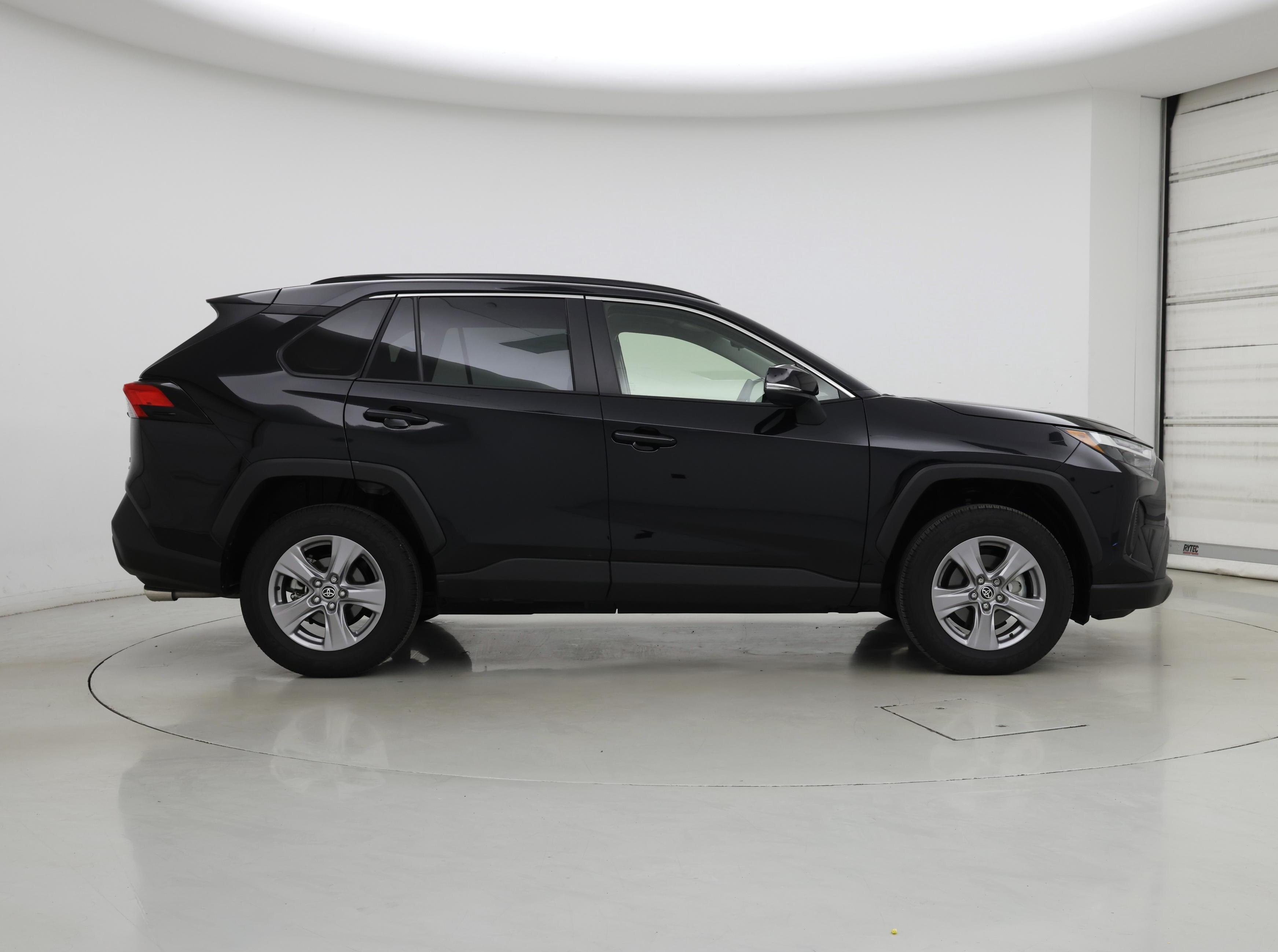 Thumbnail: 2025 Toyota RAV4 - 7