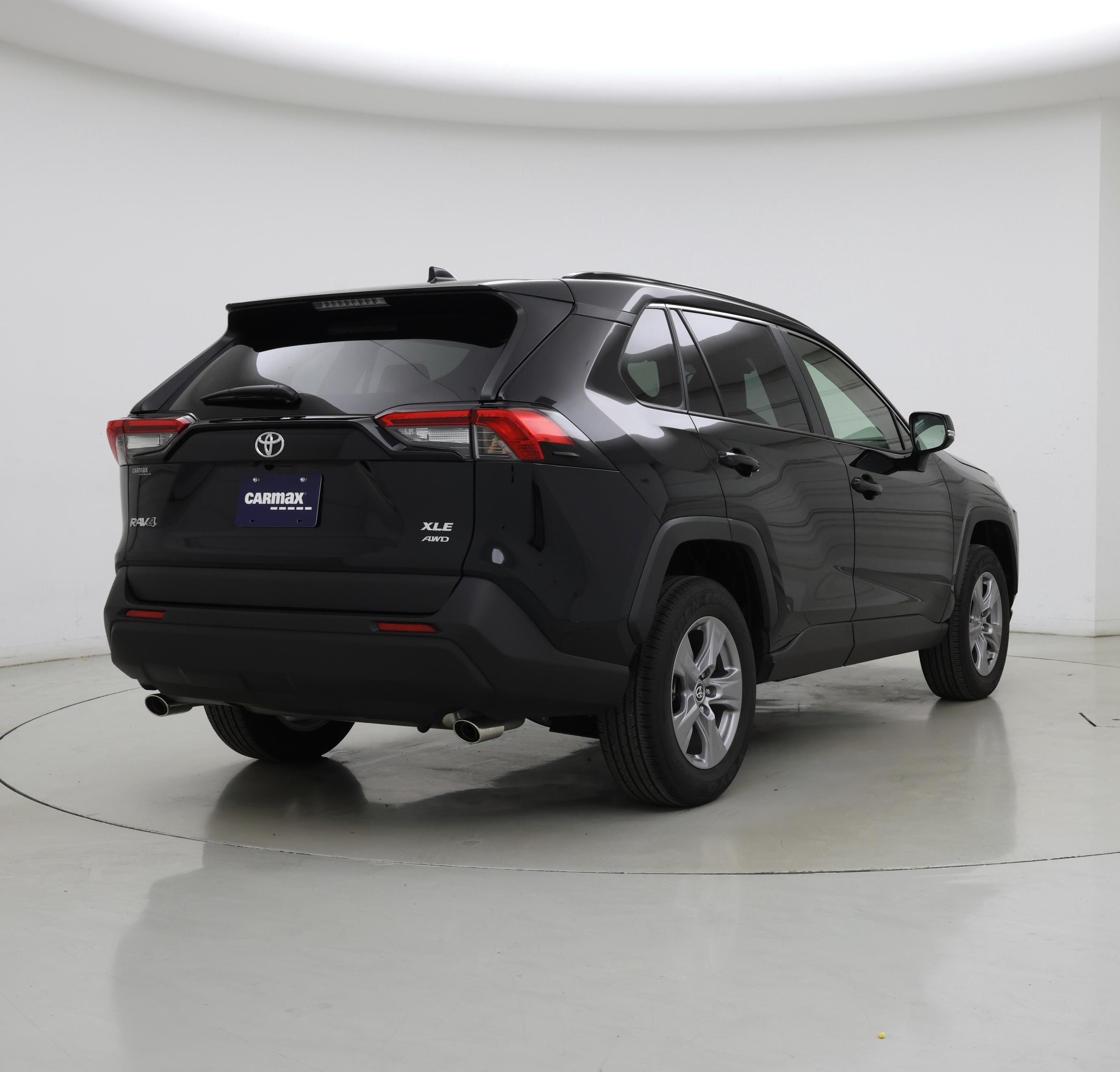 Thumbnail: 2025 Toyota RAV4 - 8