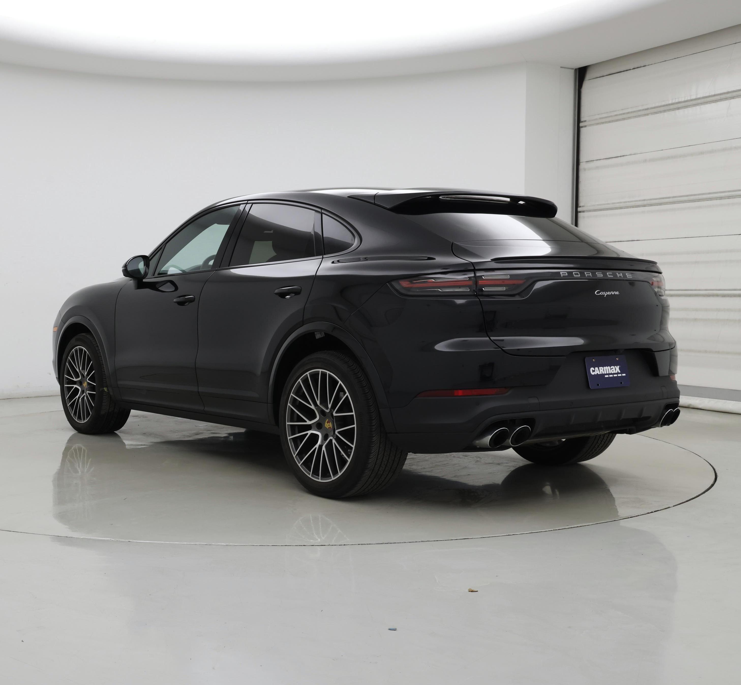 Thumbnail: 2023 Porsche Cayenne - 2