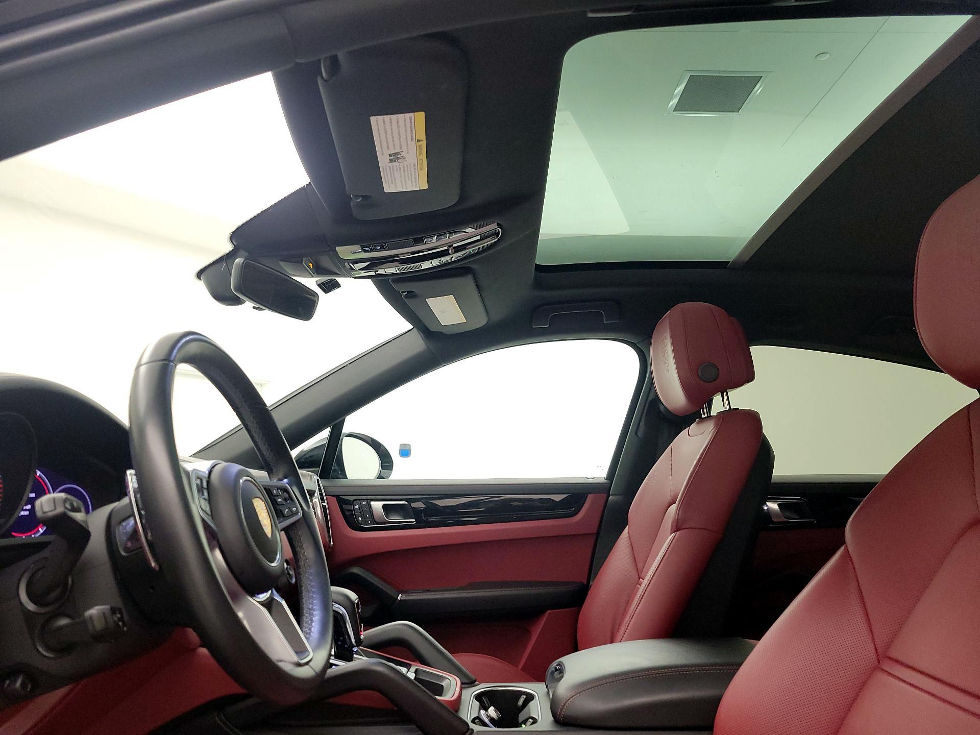 Thumbnail: 2023 Porsche Cayenne - 20