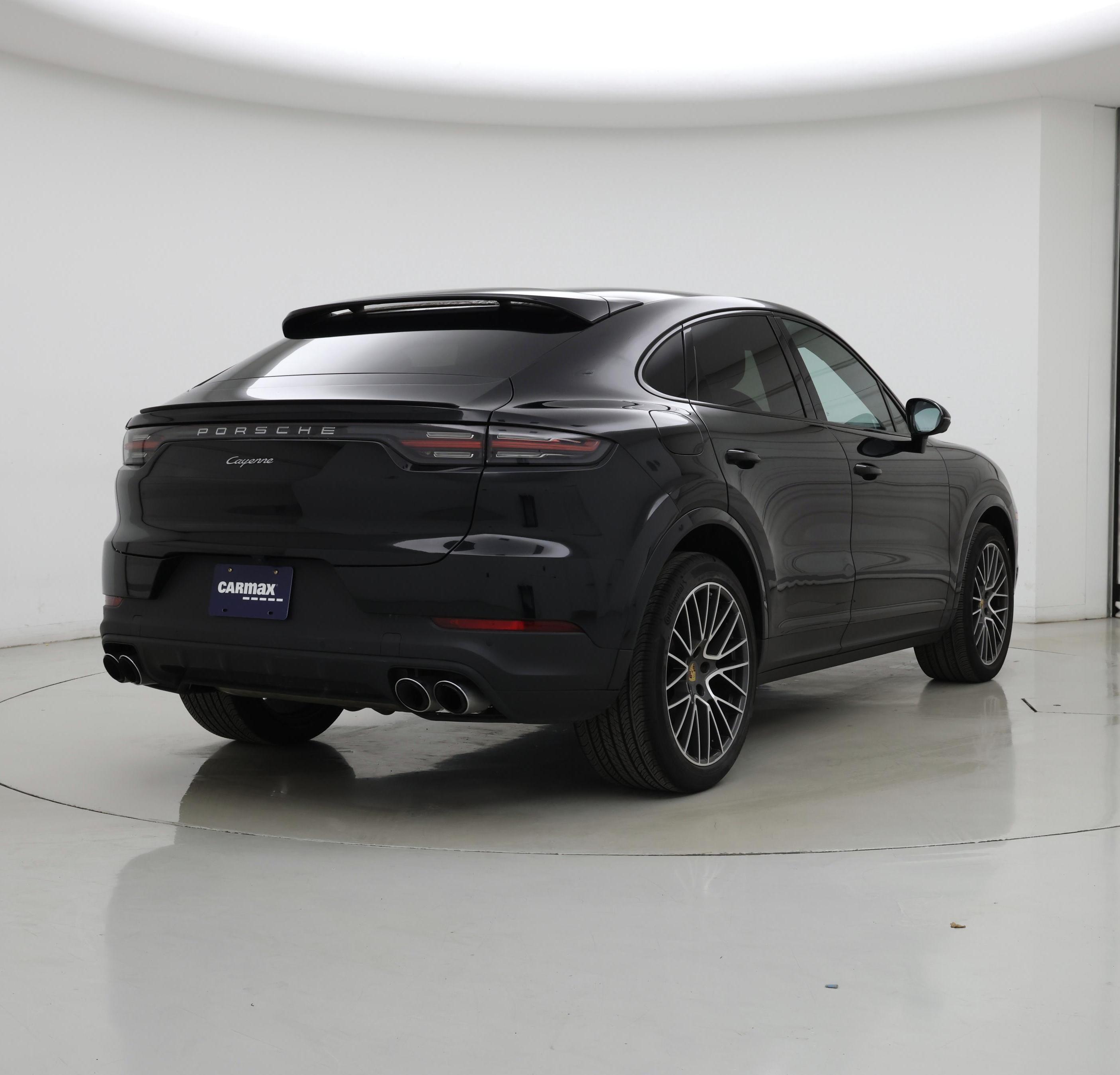 Thumbnail: 2023 Porsche Cayenne - 8
