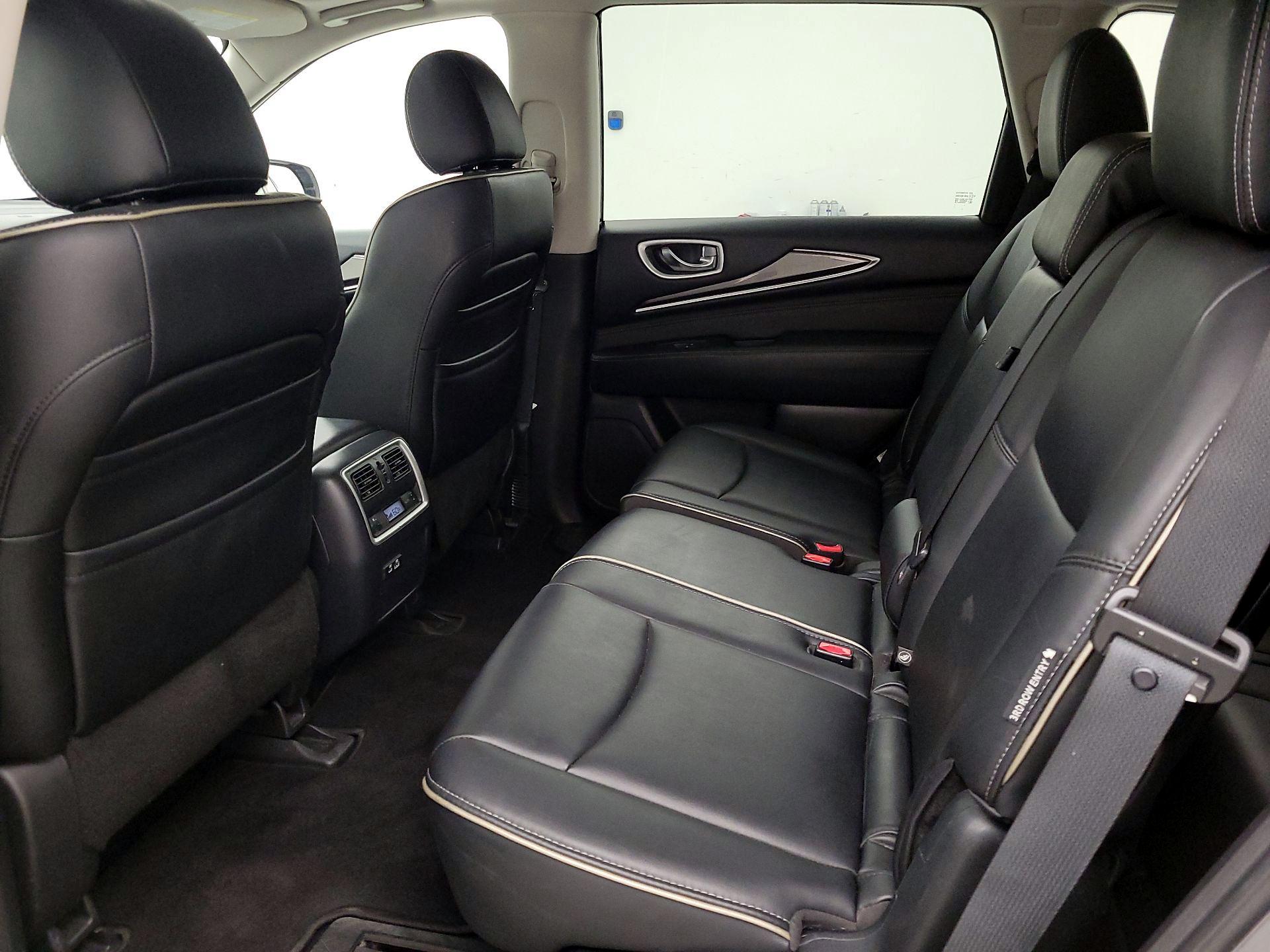 Thumbnail: 2020 INFINITI QX60 - 20