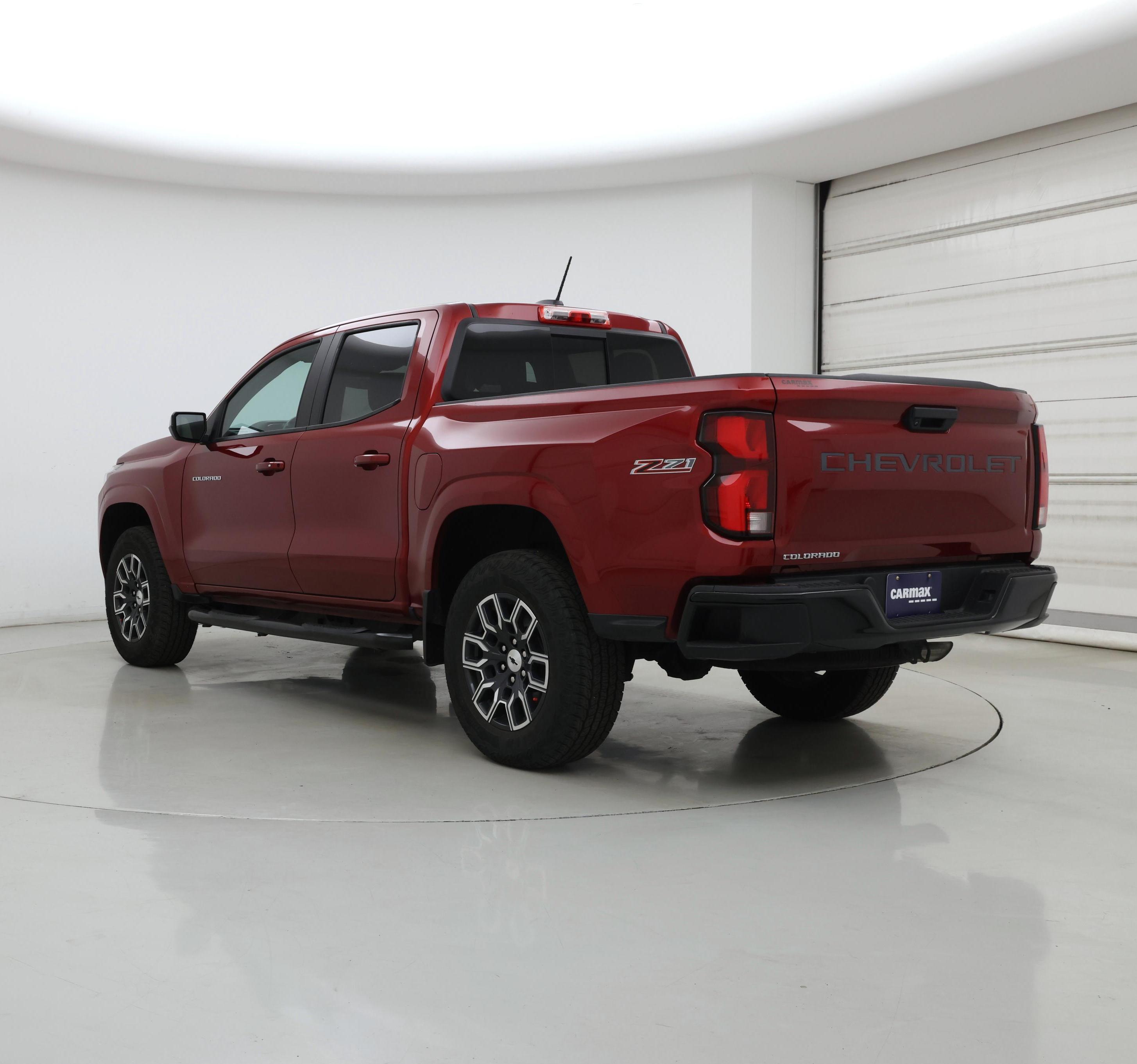 Thumbnail: 2023 Chevrolet Colorado - 2
