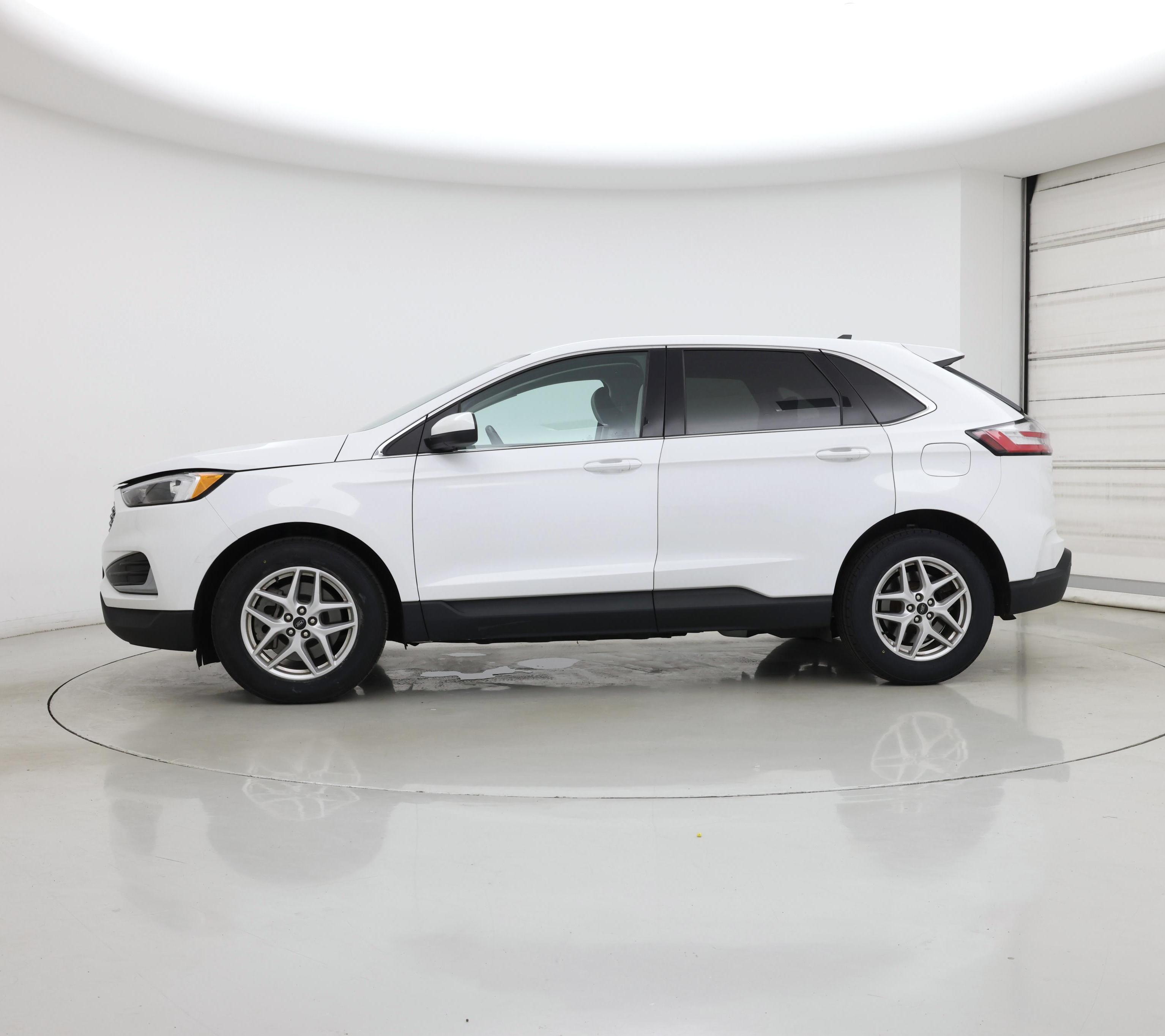 Thumbnail: 2024 Ford Edge - 3