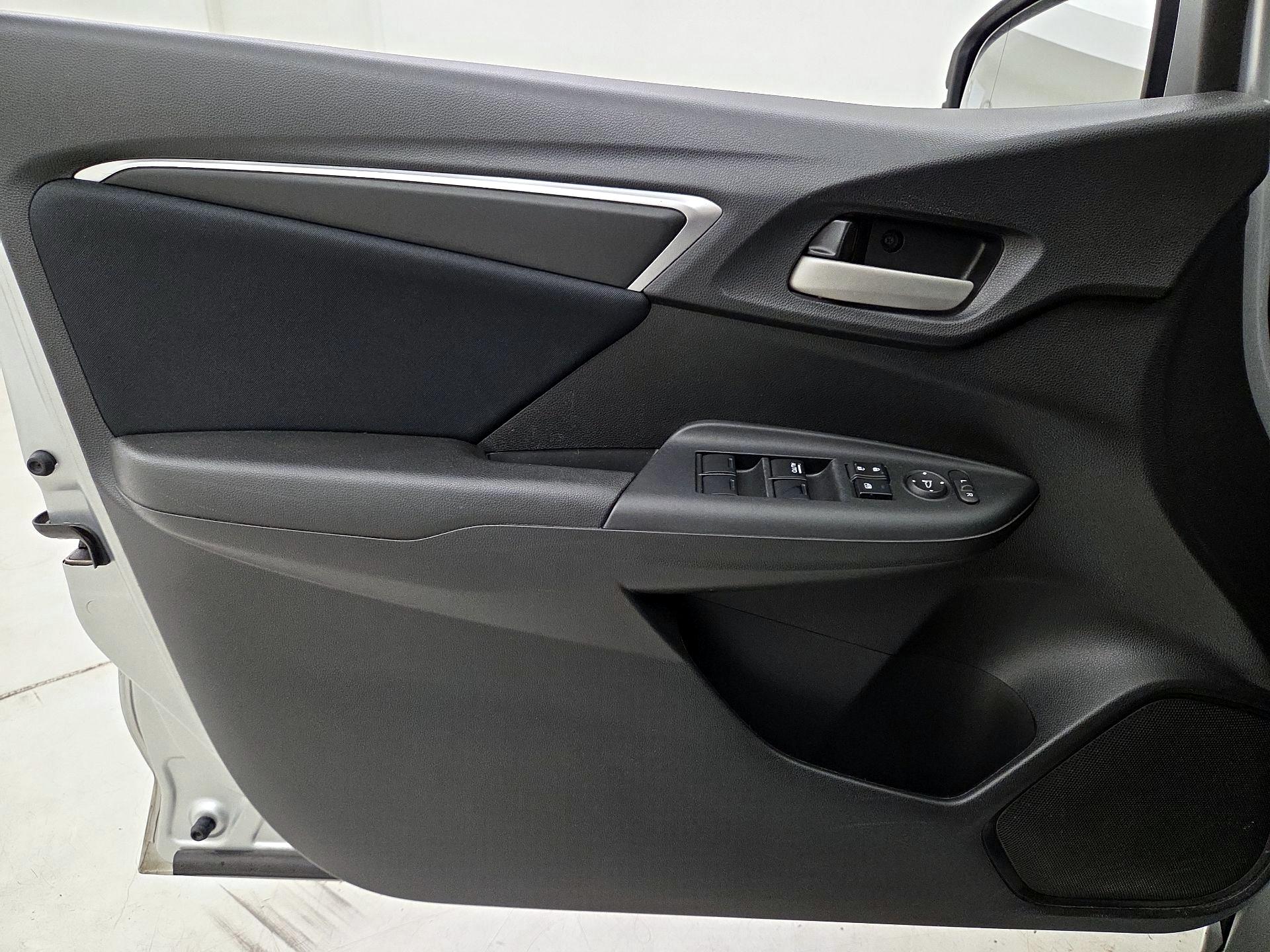 Thumbnail: 2016 Honda Fit - 12