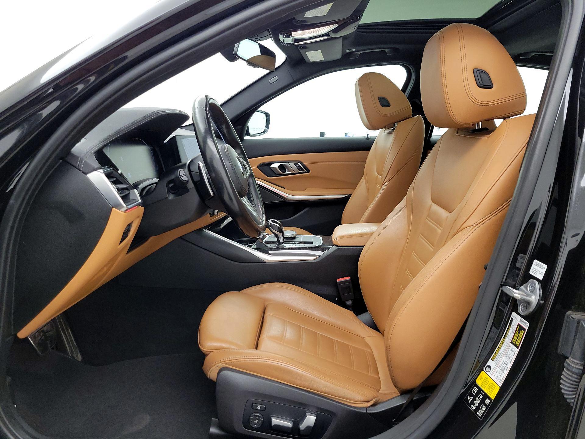 Thumbnail: 2021 BMW 3 Series - 11