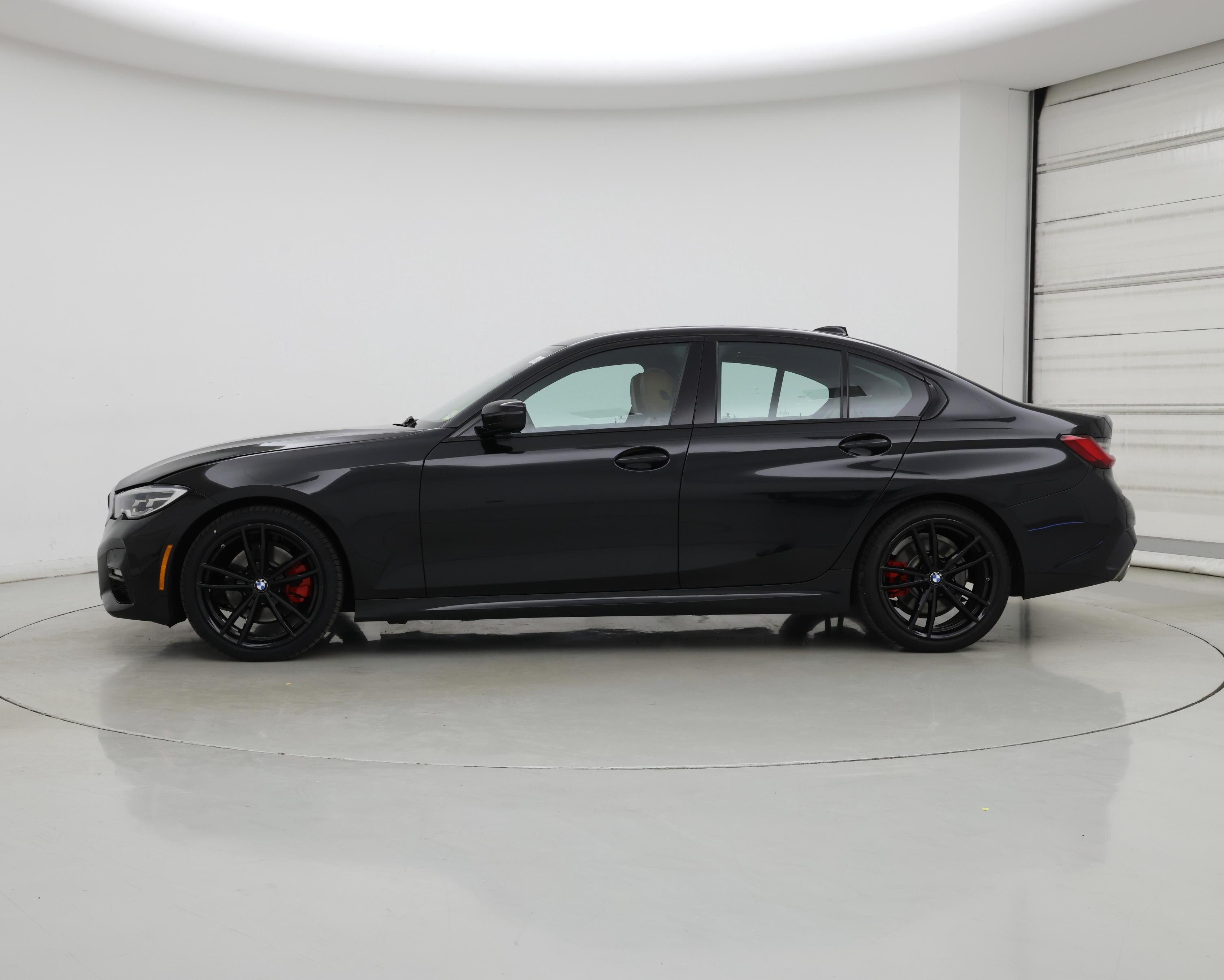 Thumbnail: 2021 BMW 3 Series - 3