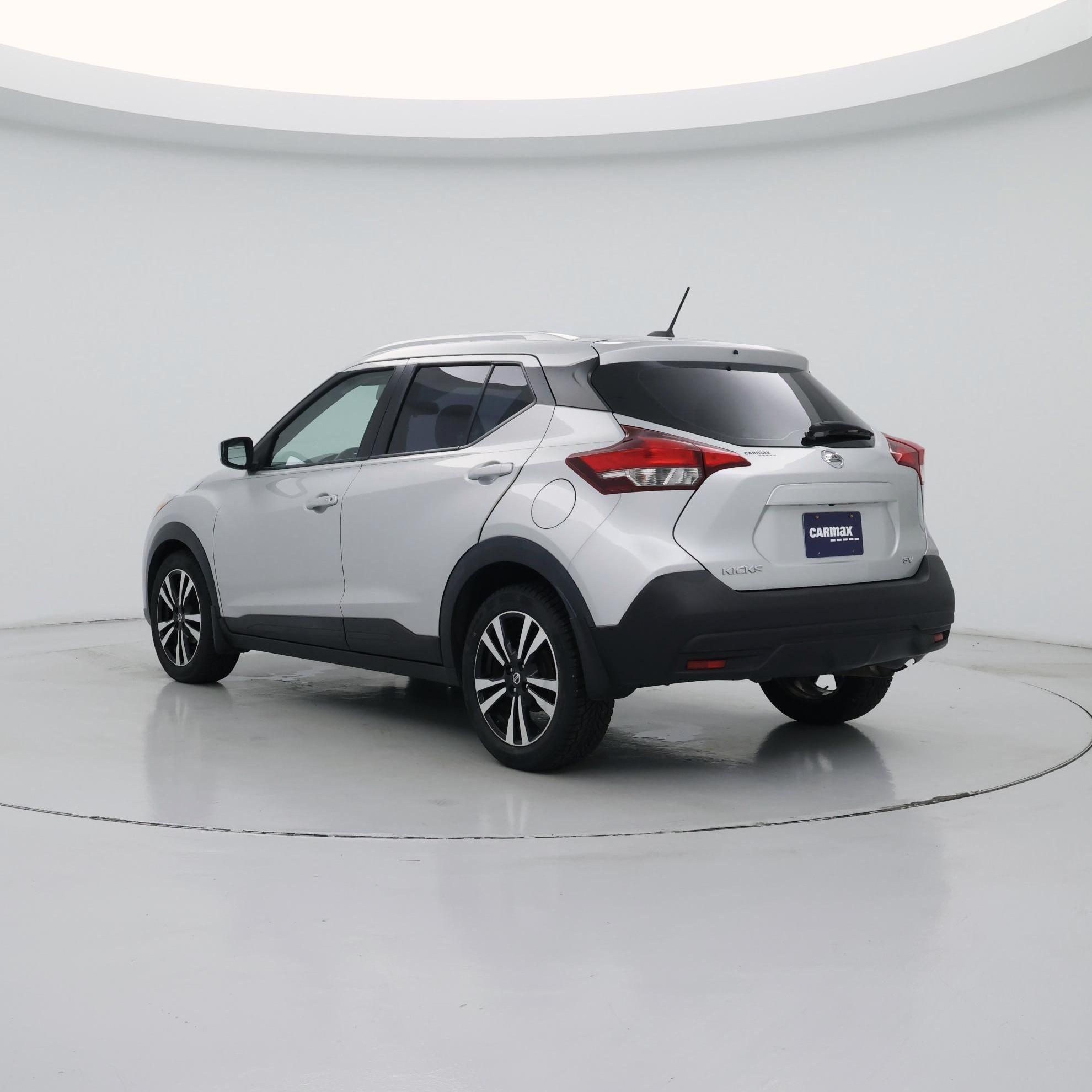 Thumbnail: 2018 Nissan Kicks - 2